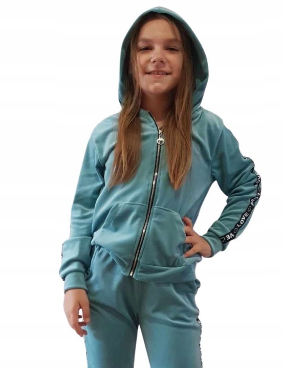 DRES WELUROWY DZIEWCZĘCY MIĘTOWY WŁOSKA JAKOŚĆ 146 Kolor zielony