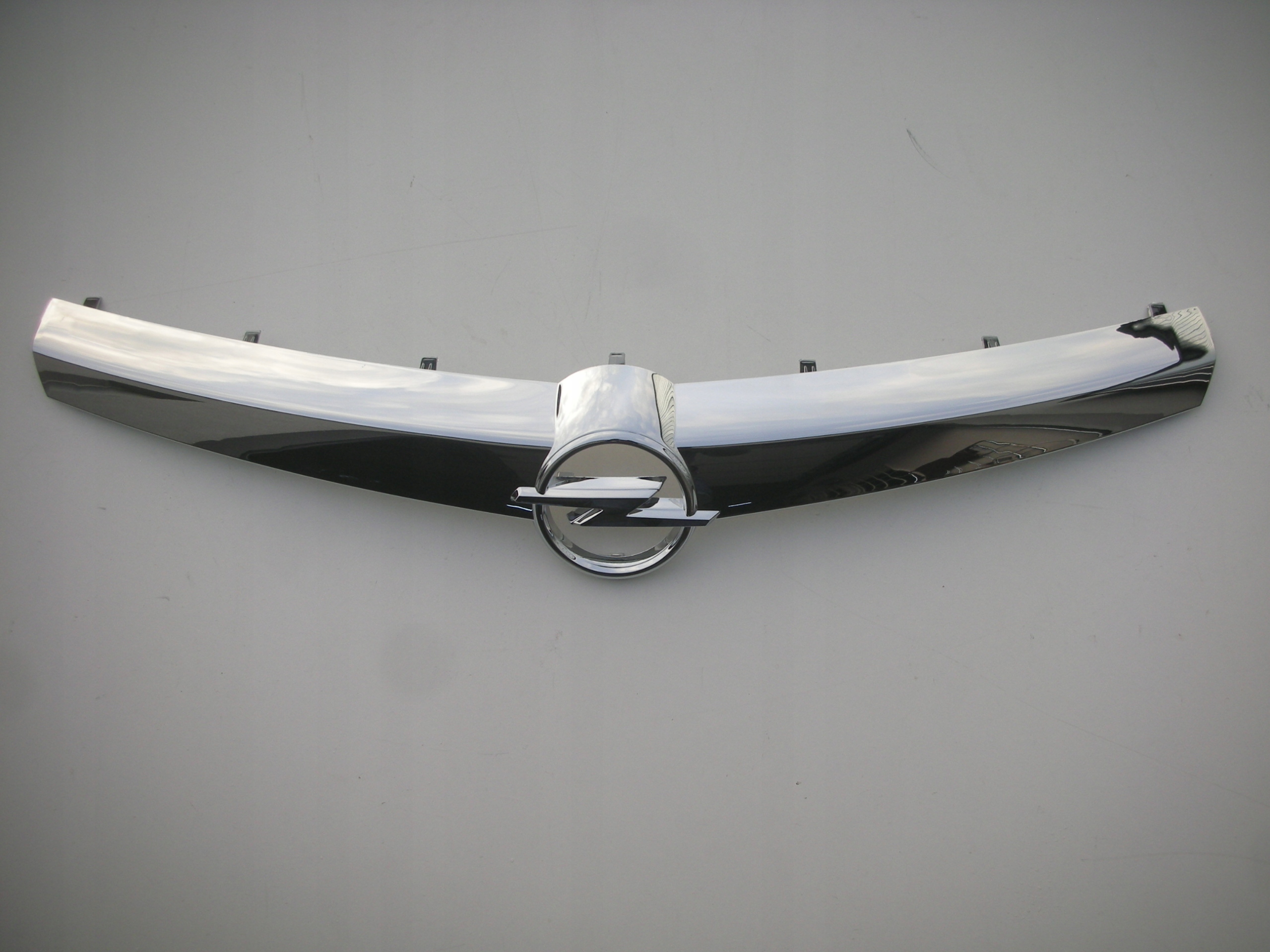 OPEL ASTRA H ATRAPA CHROM GRILLA 2007-2010 LIFT