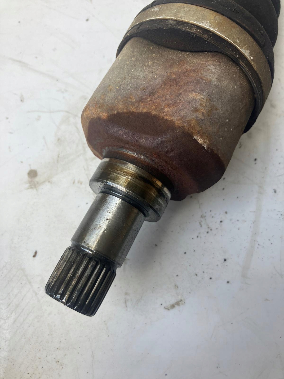 semi-axis left PEUGEOT 508 1.6 THP 9672959780