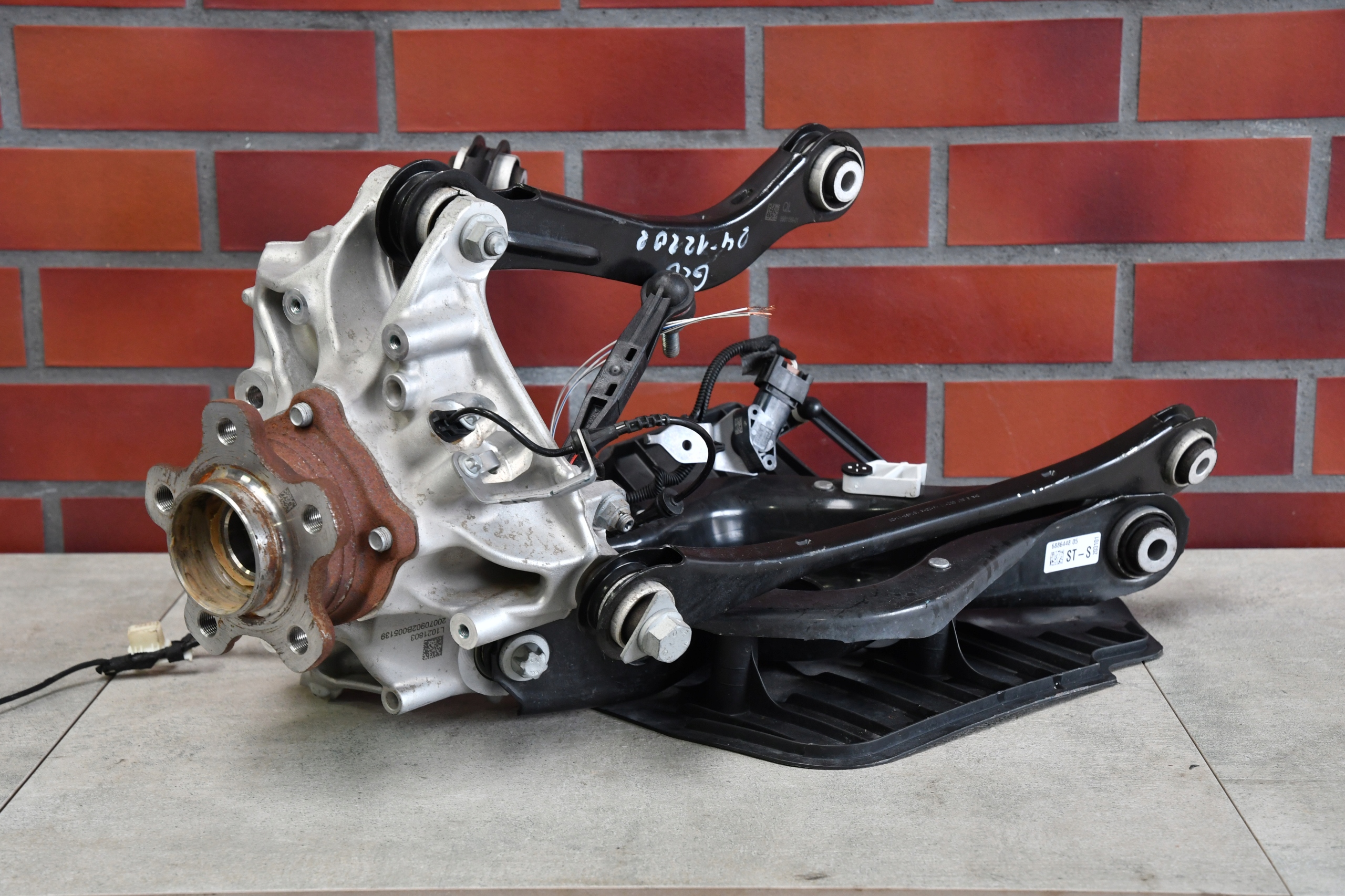 swing left arm rear part BMW 4 G26 m-packet