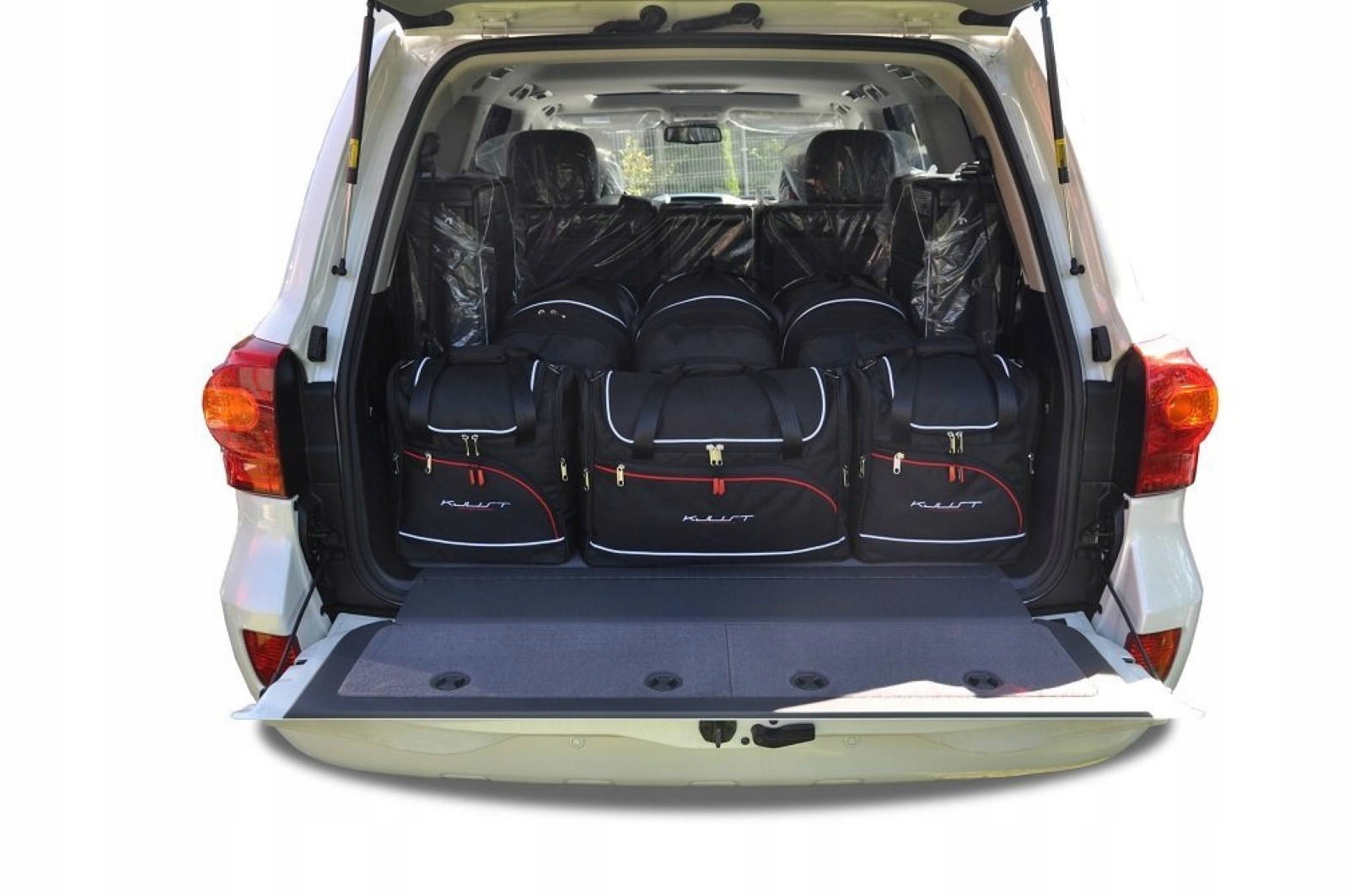J&j Automotive Sada 6ks cestovných tašiek Aero pre Toyota Land Cruiser V8
