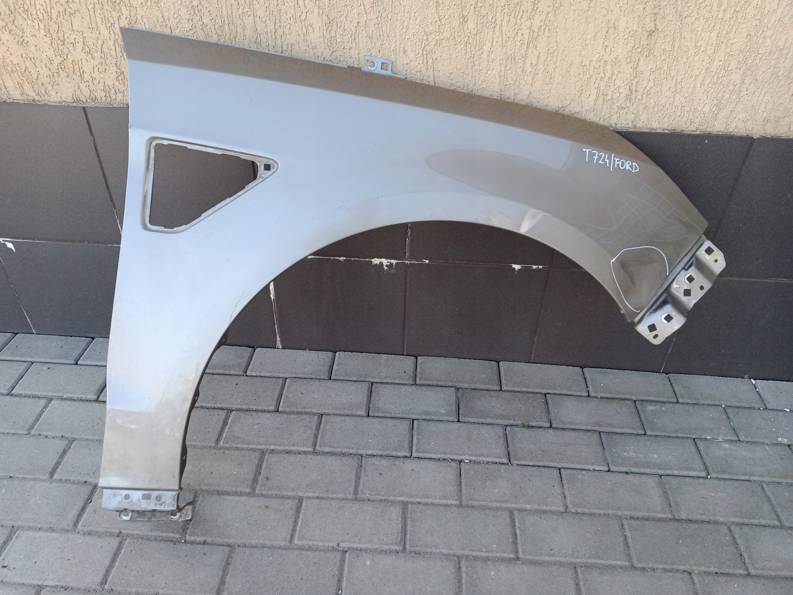 FORD S-MAX 2 II MK2 2014- BŁOTNIK PRAWY PRZEDNI - BEZ RDZY - EM2BR16072AA