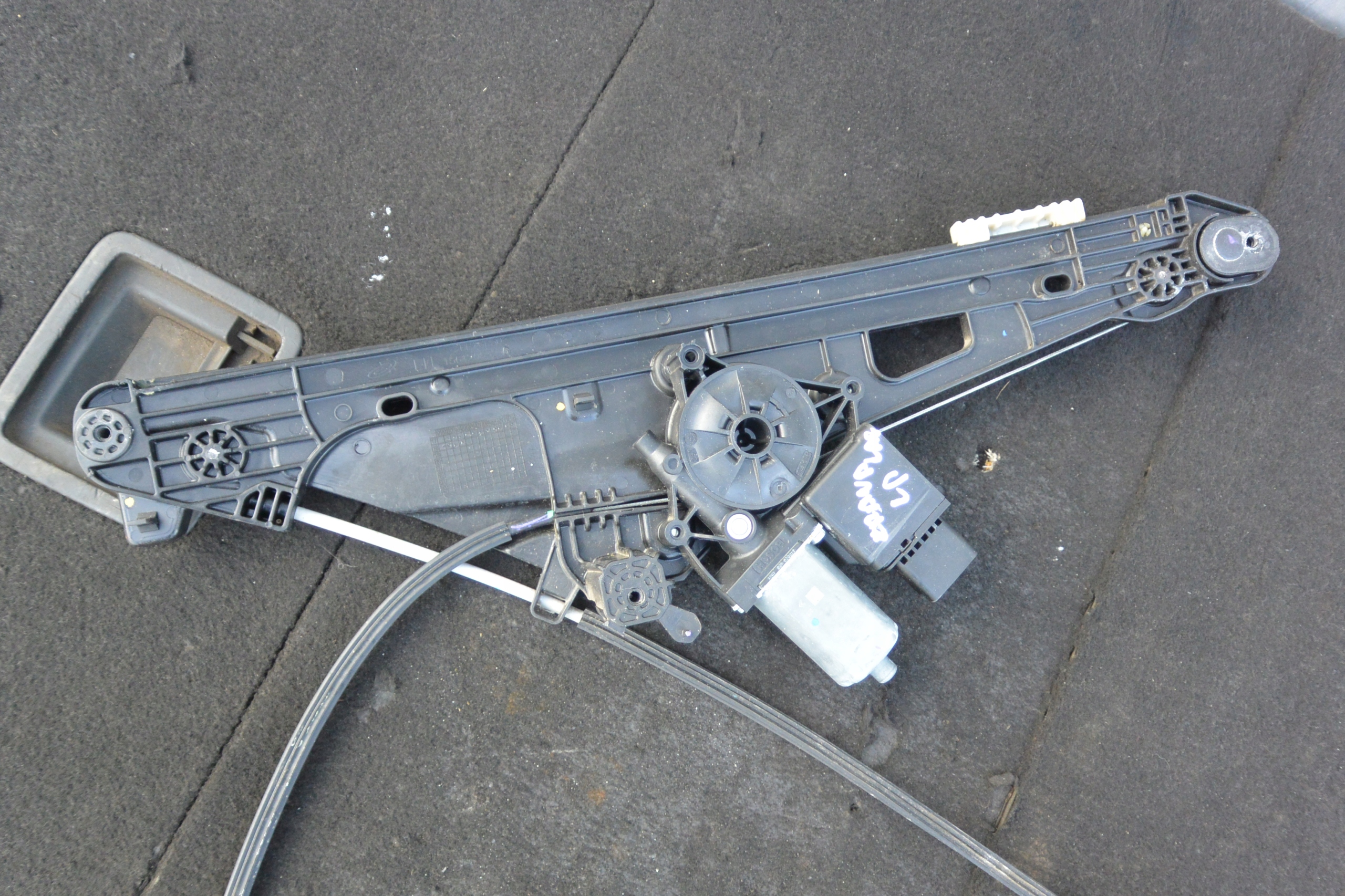 window regulator left front 6PIN OPEL GRANDLAND X