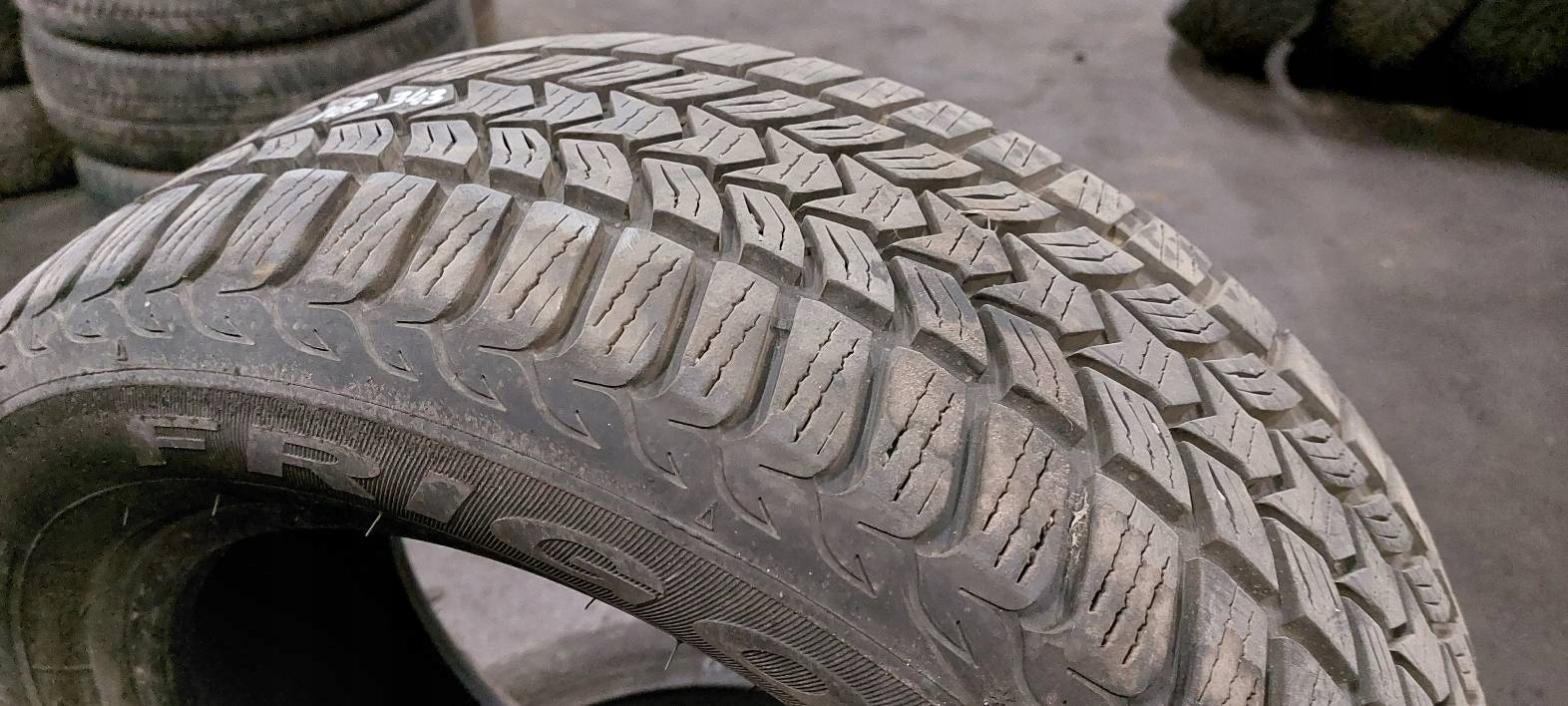 OPONY ZIMOWE 4SZT 205/55R16 DUNLOP SP WINTER SPORT Szerokość opony 205 mm