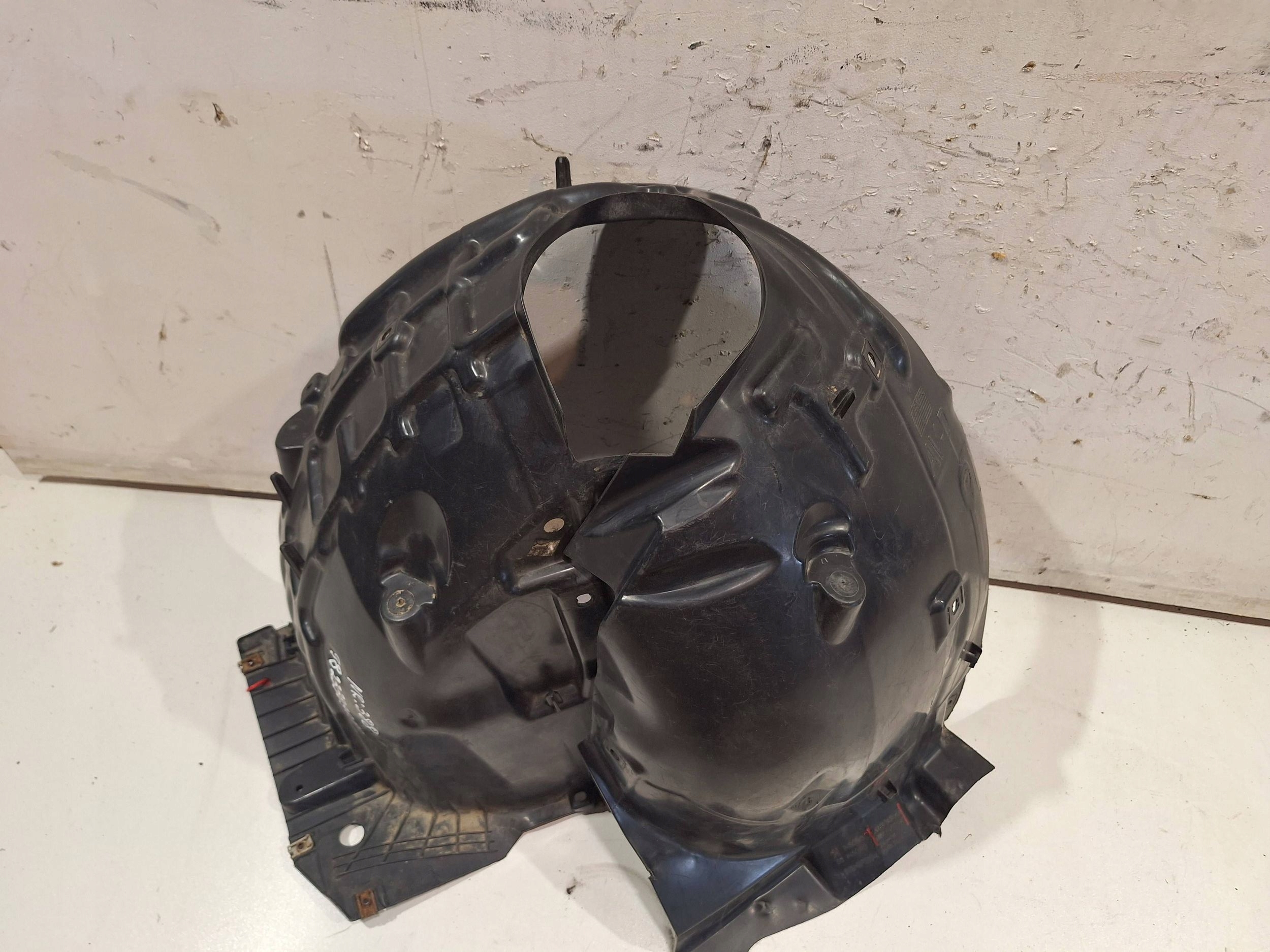 mudguard front right 9823309080 PEUGEOT 208 II 19