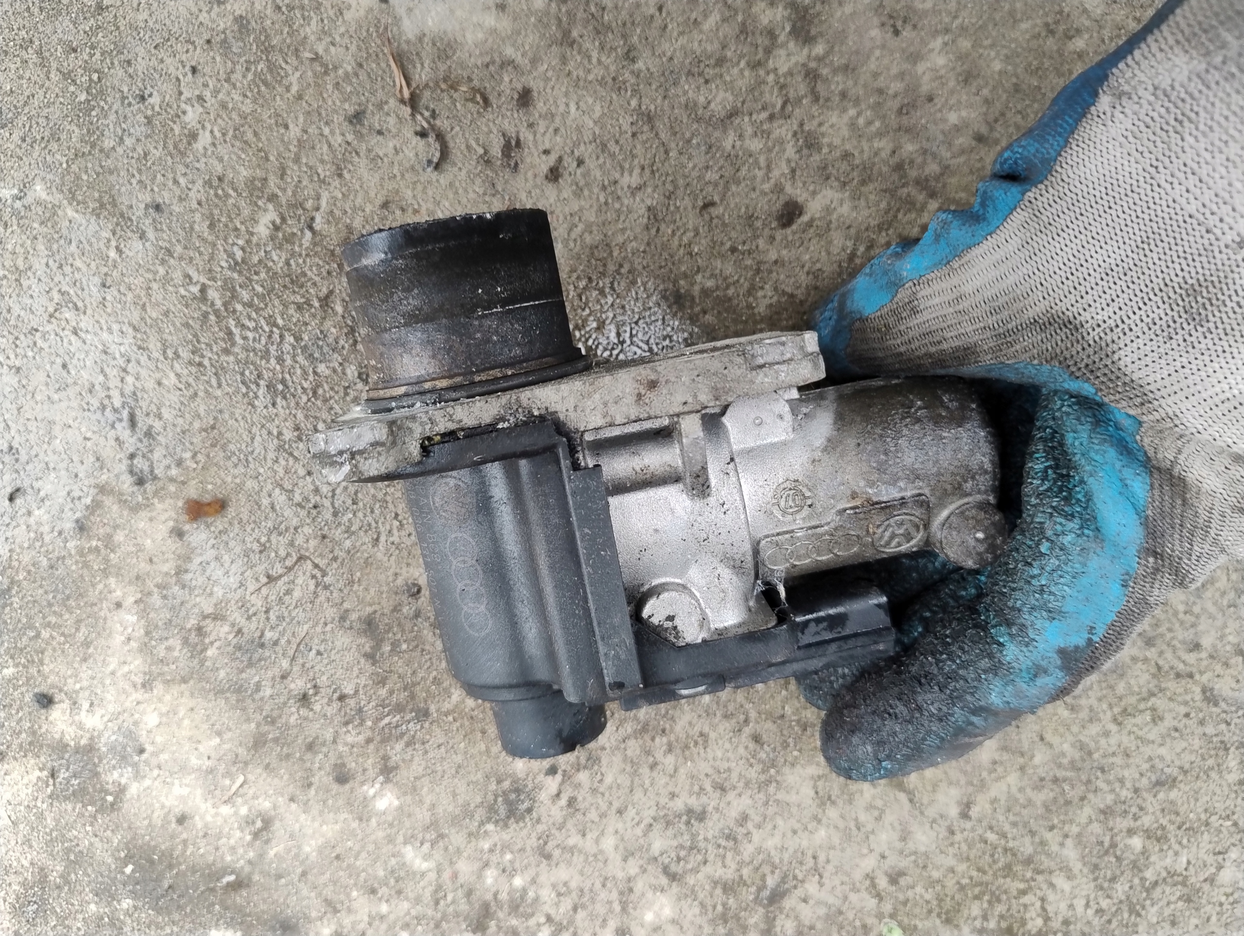 AGR-VENTIL VOLKSWAGEN PASSAT B6 2.0 TDI 03G131502