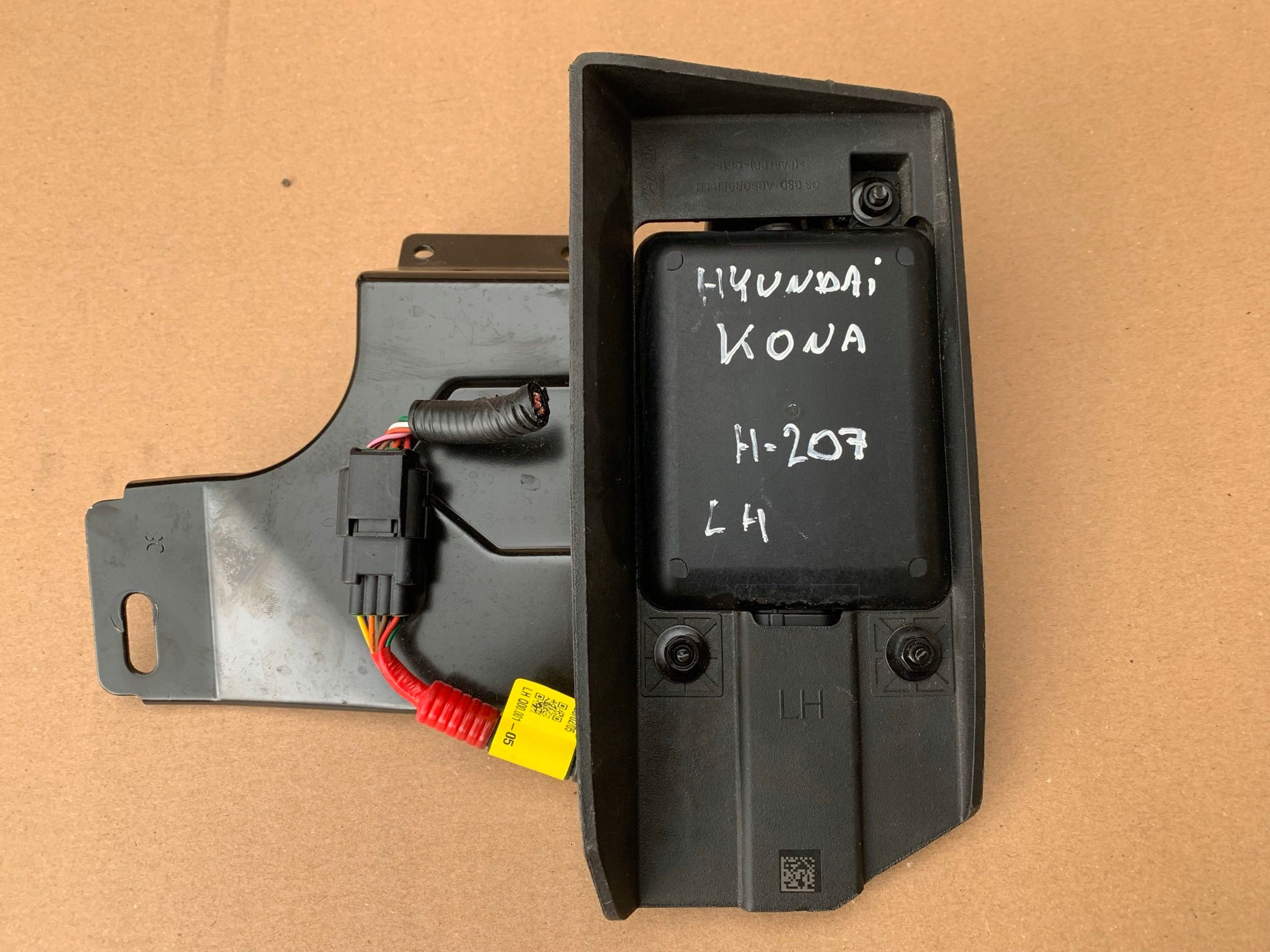 Hyundai Kona radar sensor stěny ruchu 99140-CM000