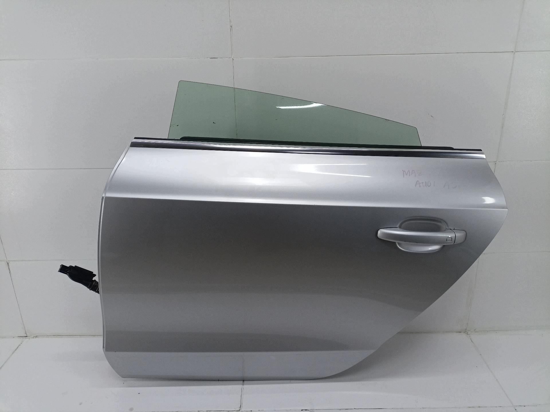 door rear part left side Audi A5 8T 2010