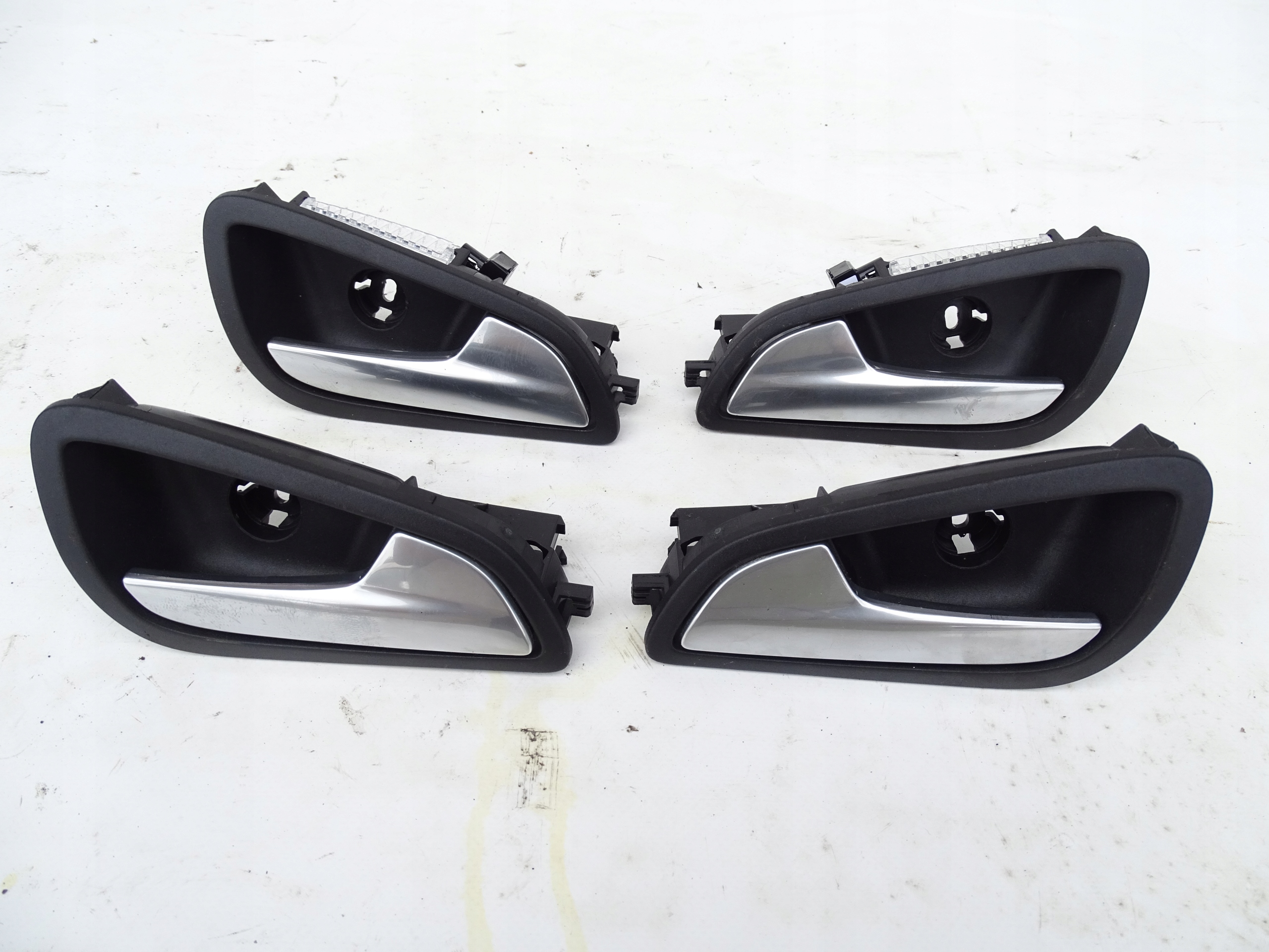 KLAMKA WEWNĘTRZNA DRZWI LEWA PRAWA PRZÓD TYŁ FORD FOCUS III MK3