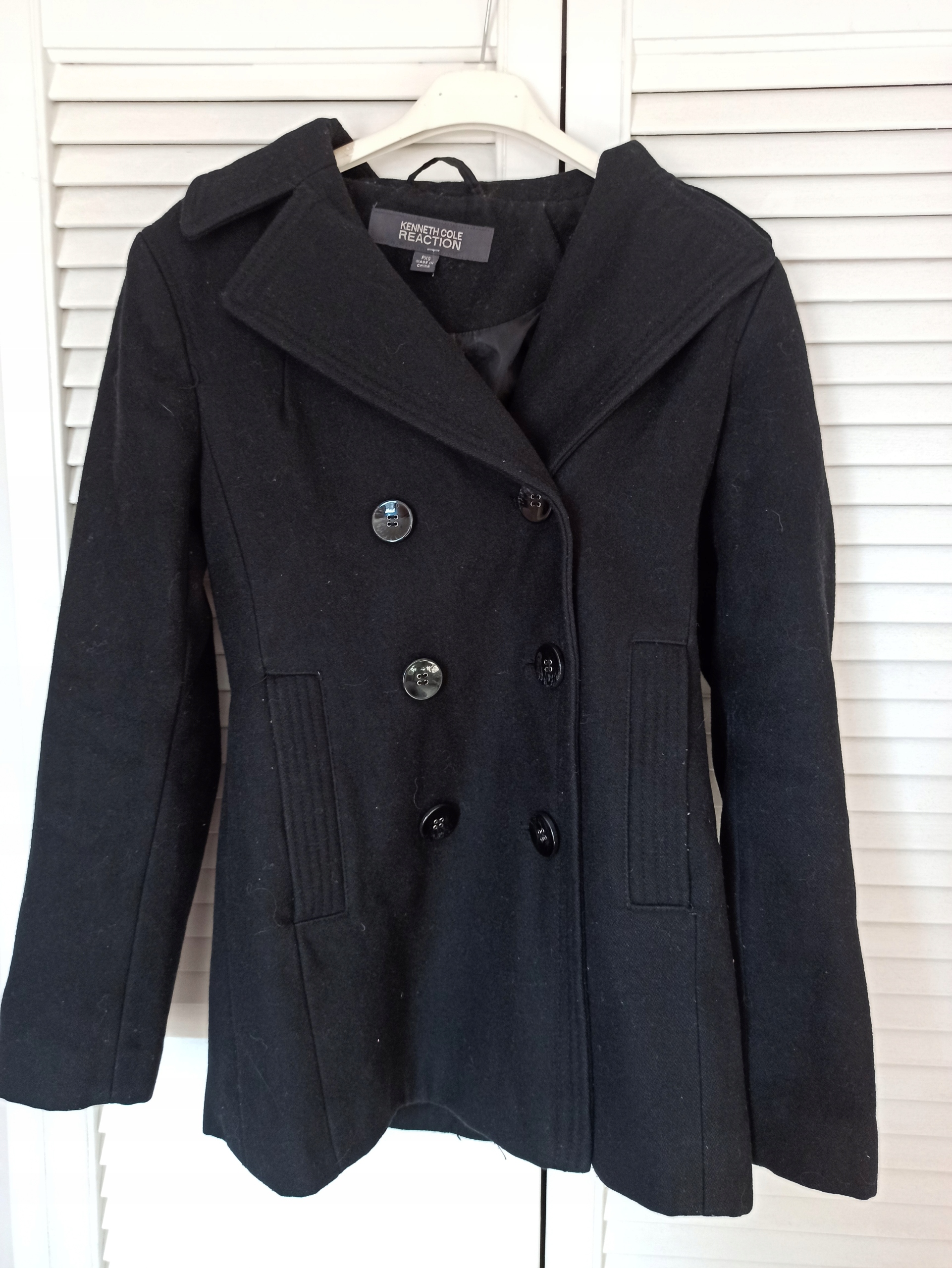 DAMSKI CZARNY PŁASZCZYK KENNETH COLE REACTION 61% WEŁNA PXS