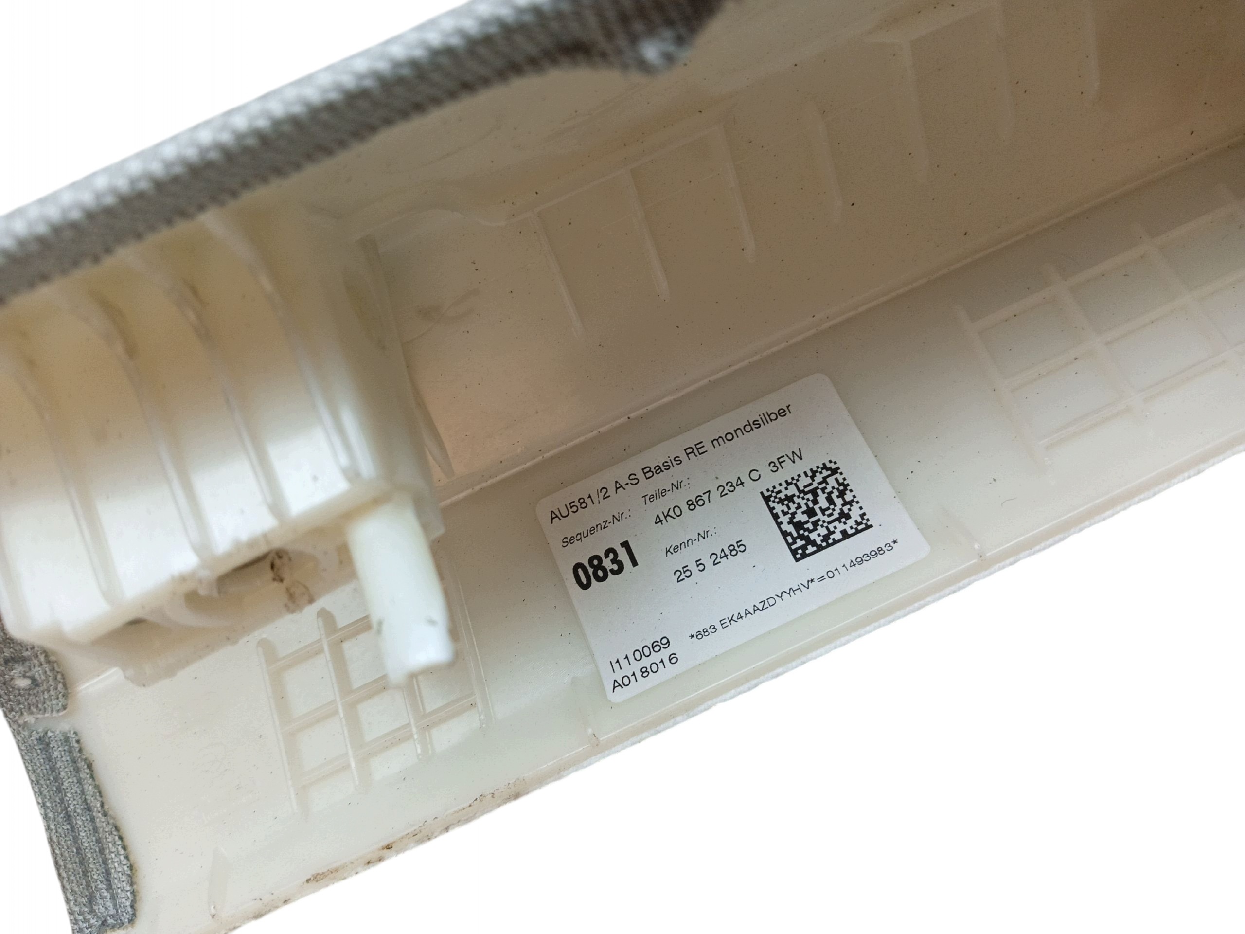 side cover SLUPKA A inner windows right AUDI A6 C8 4K0867234C
