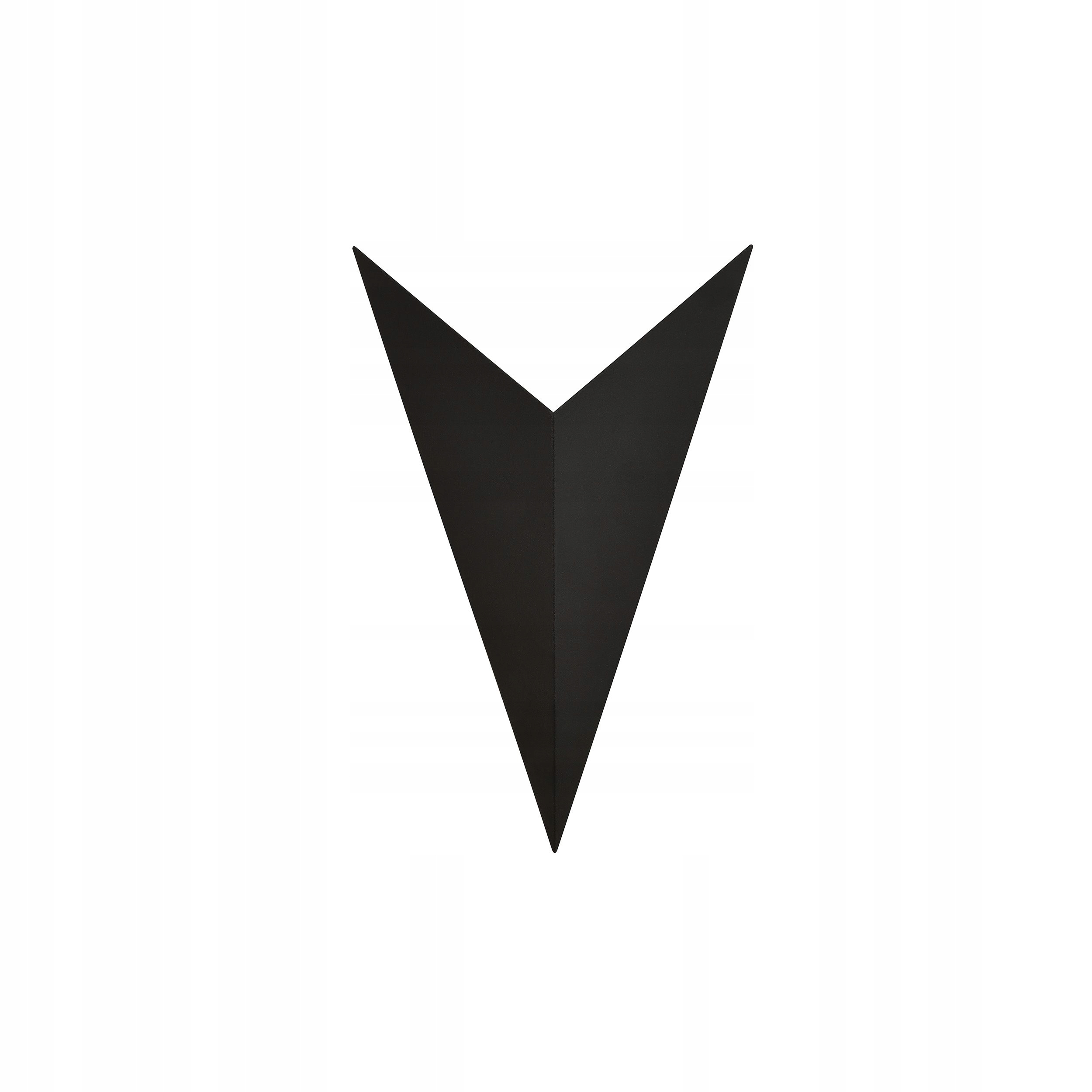 Špičaté V, geometrické, neotřelé nástěnné svítidlo, odvážné uspořádání Form