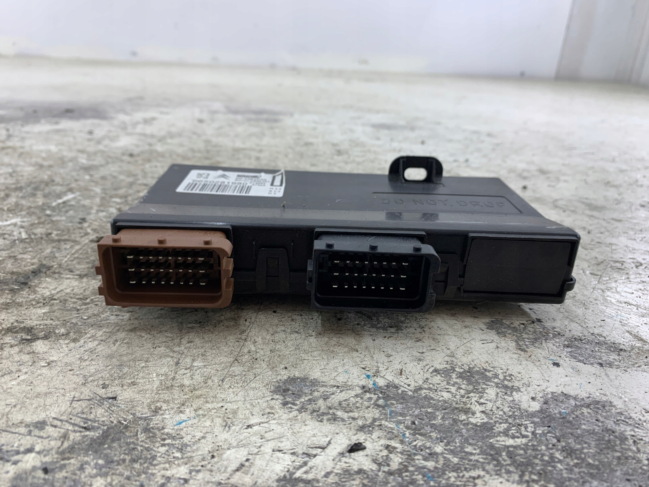 PEUGEOT 607 module unité de commande électronique uce siège 9650281980