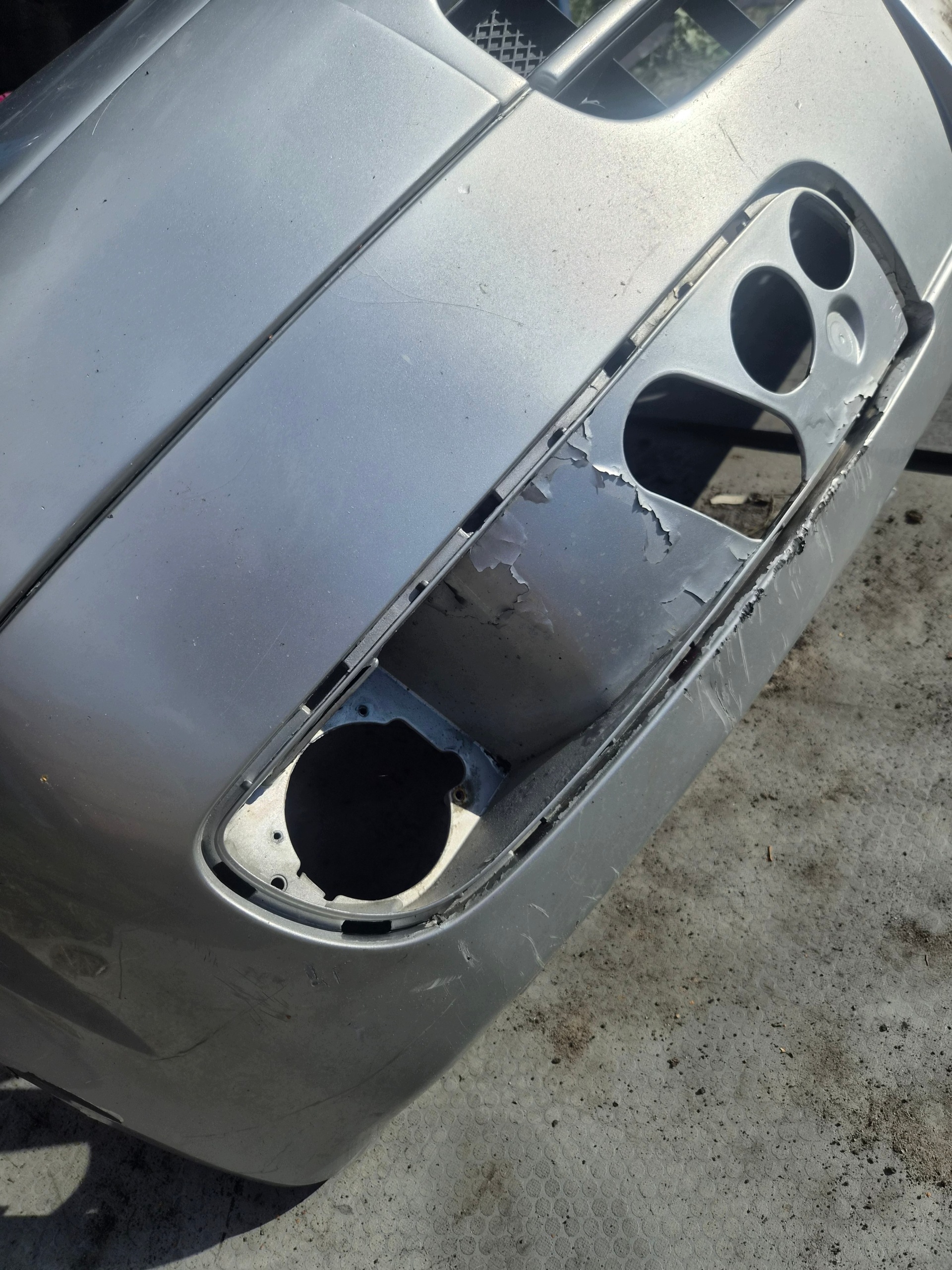VW T5 Frontstoßstange vorne Caravelle Multivan srebrny grau