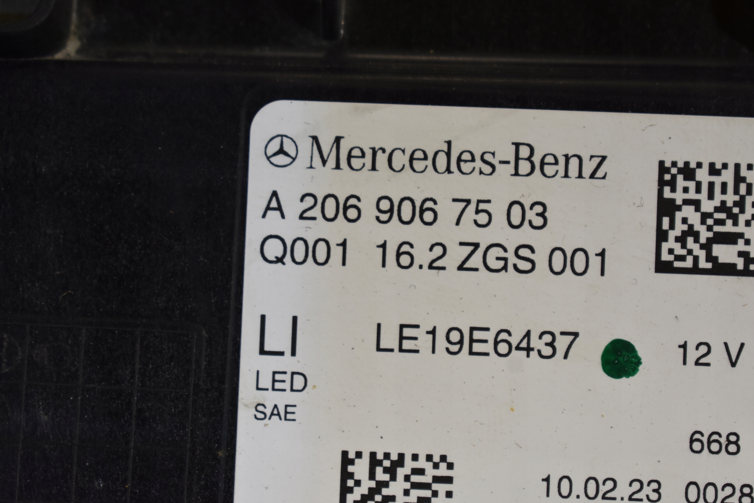 IDEALNA light front front left LED PERFORMANCE MERCEDES W206 1