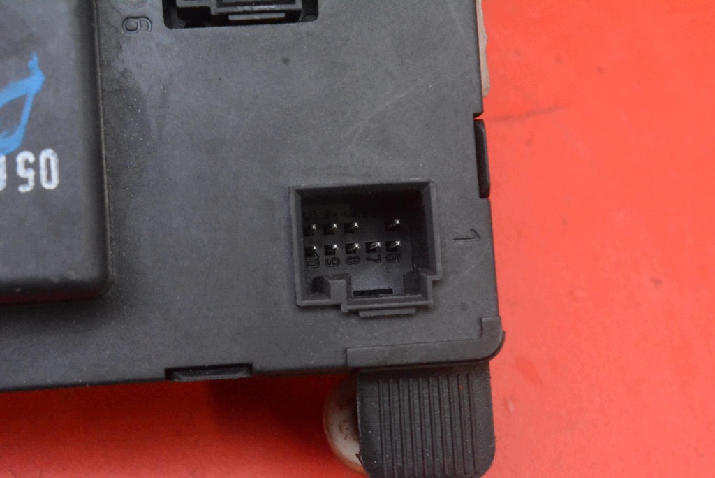 control unit module door left front 2198200626 MERCEDES CLS C219 04-08