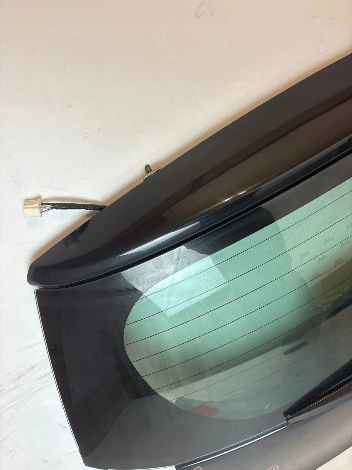 trunk door boot Toyota IQ black