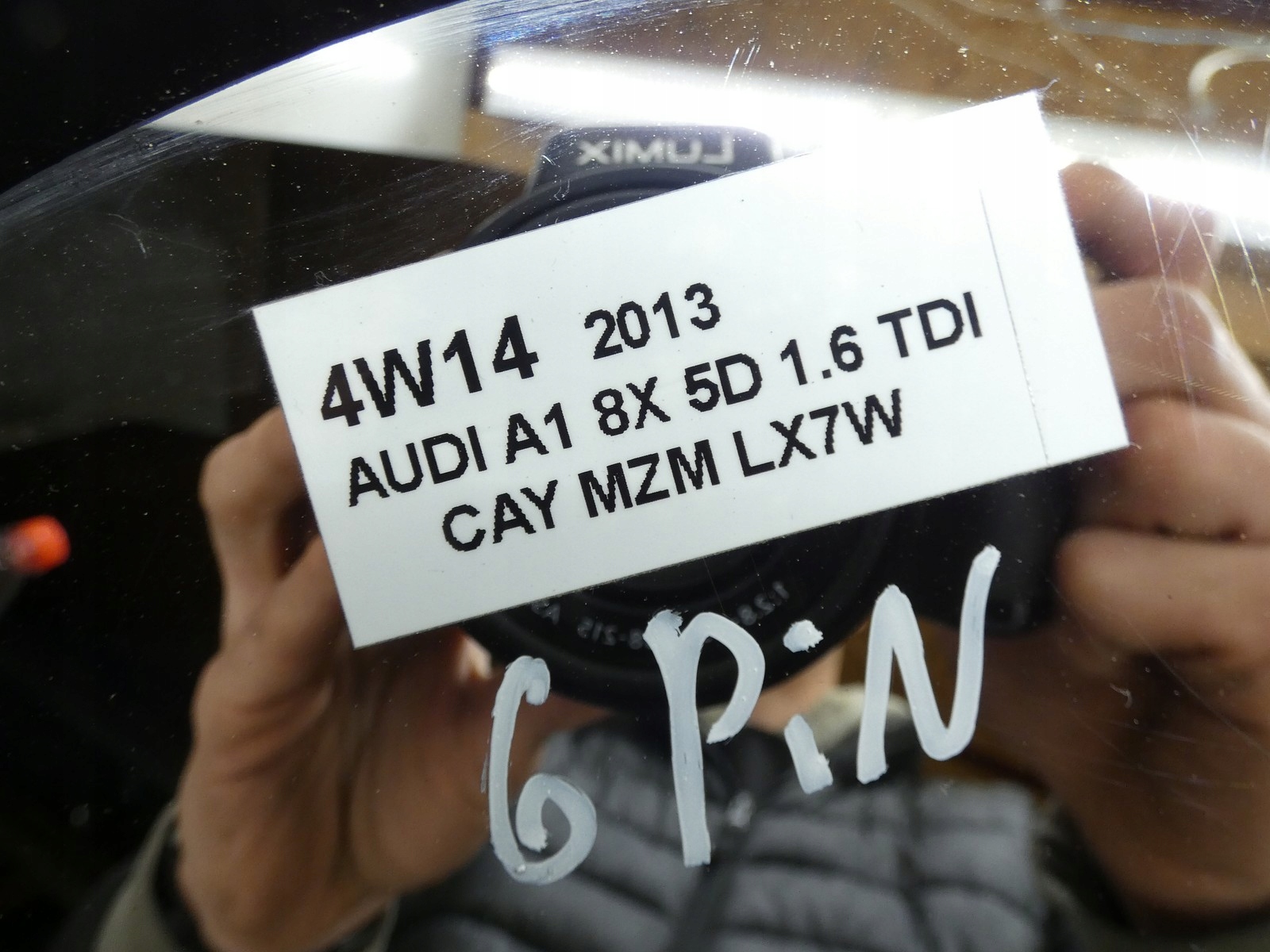 mirror exterior left AUDI A1 8X 5D 6 PIN LX7W