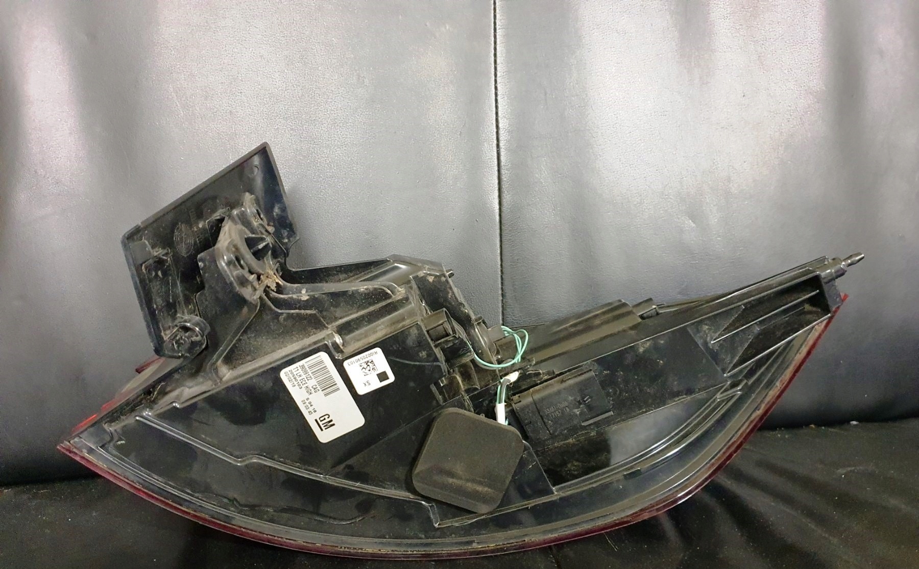 OPEL INSIGNIA LAMPA TYLNA LEWA 39099122 Marka BMW