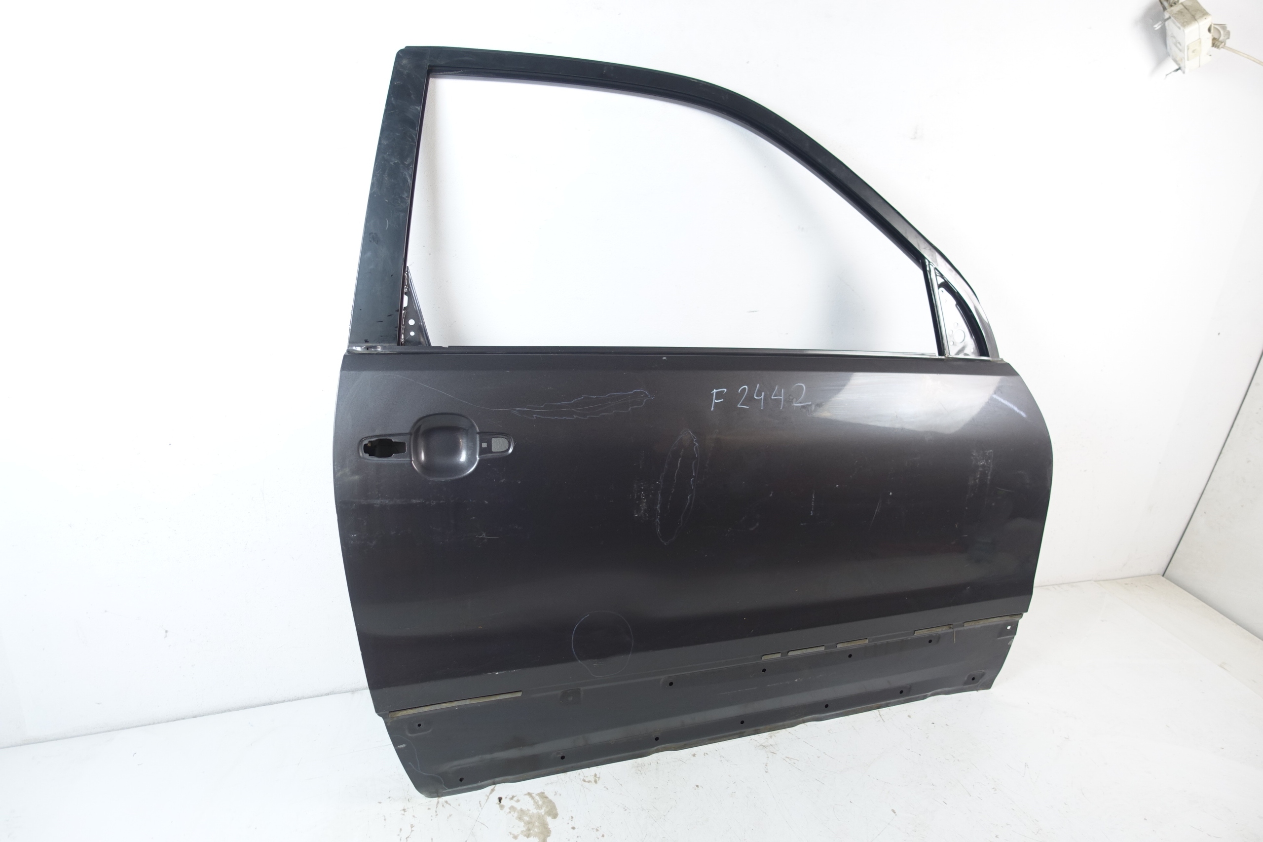 SUZUKI GRAND VITARA II door right front right front