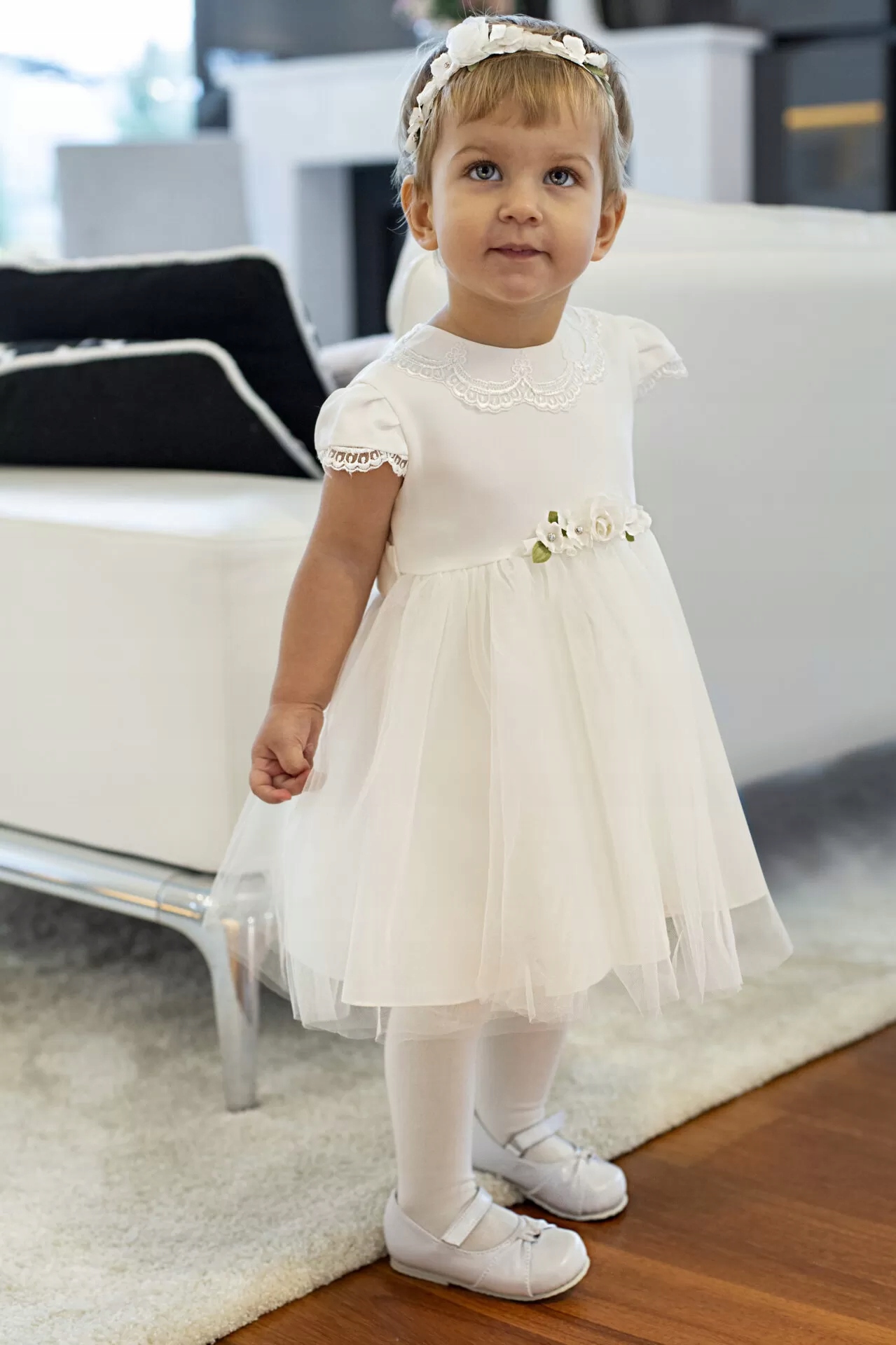 SUKIENKA STELLA ECRU Z KRÓTKIM RĘKAWEM - 56 Rozmiar 56