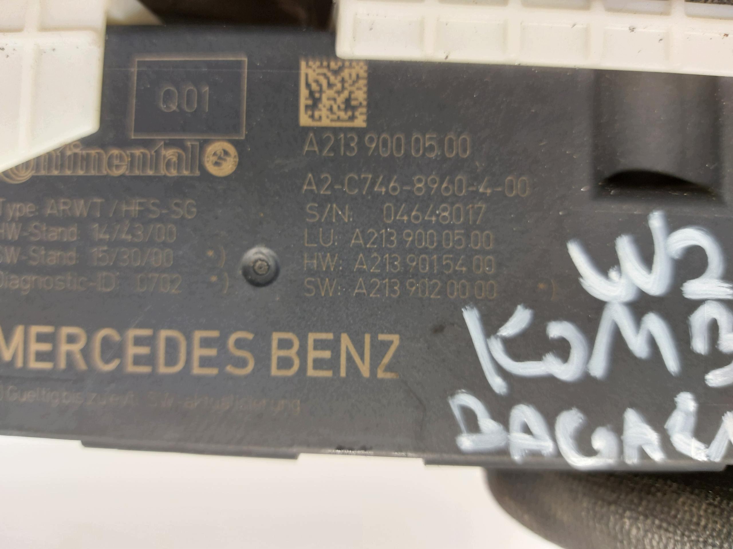 MERCEDES W213 E300de Kombi engine bonnet boot A2139000500