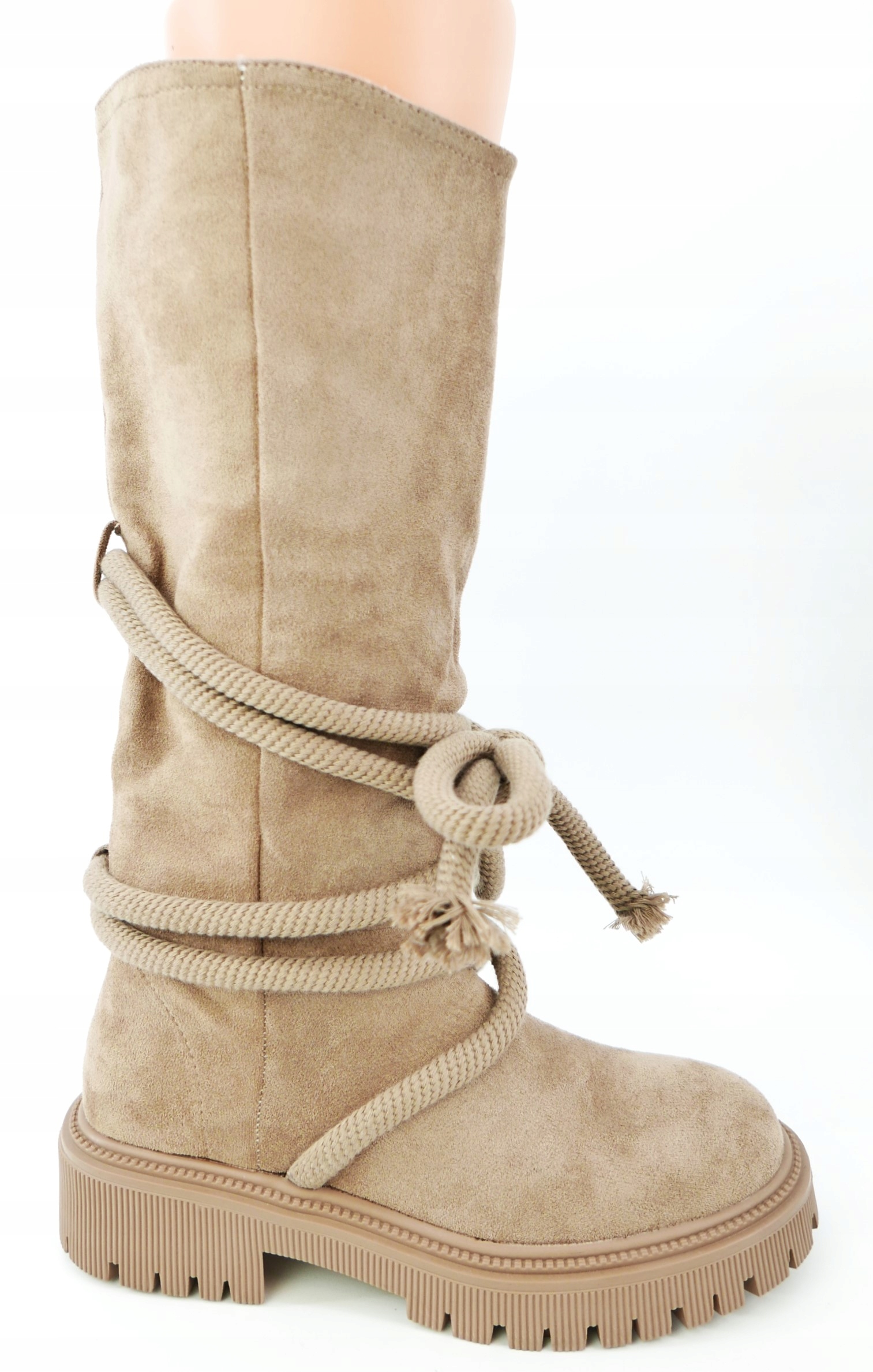 Seastar Béžové Kozačky Před Kolena R38