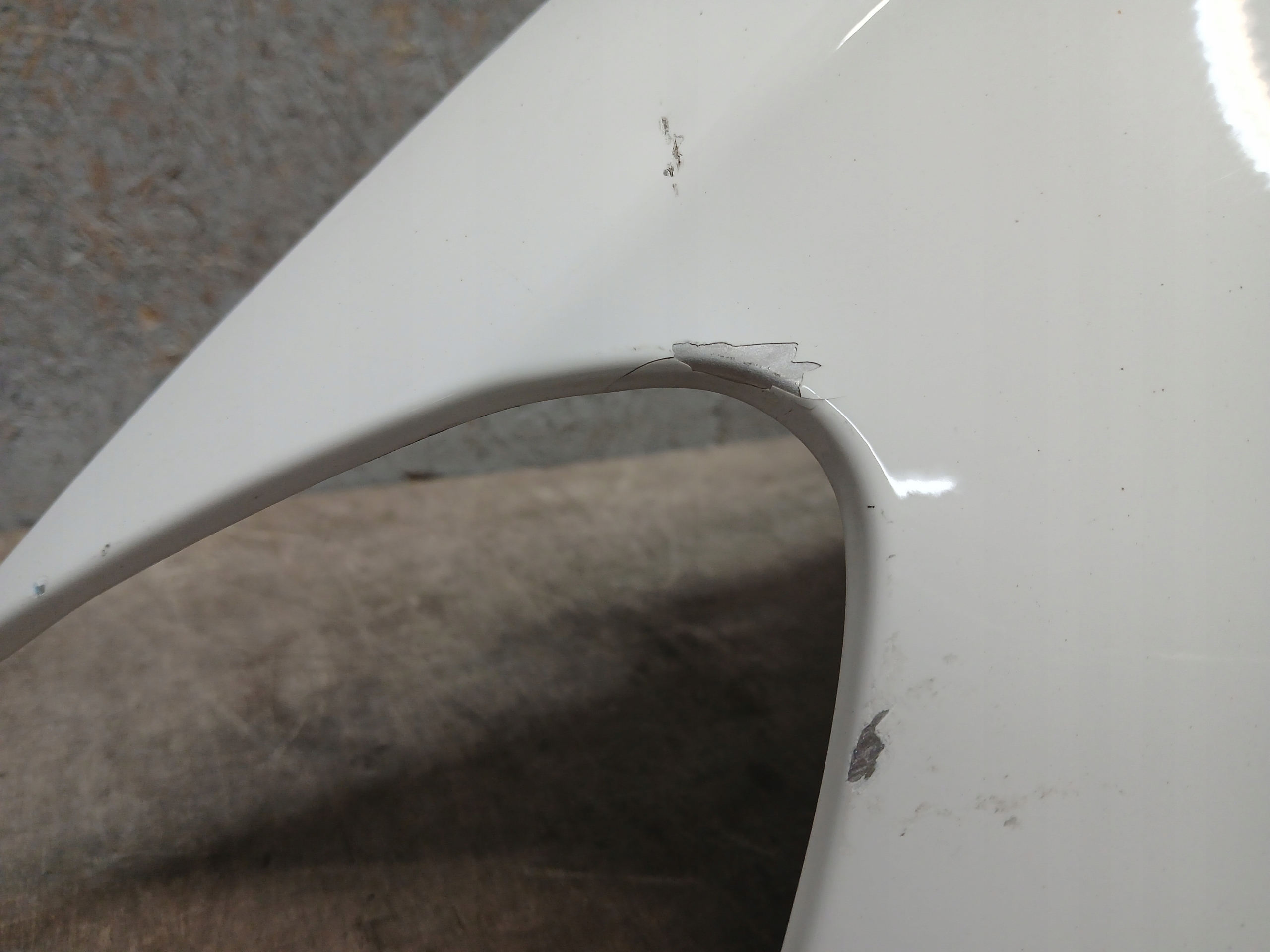 fender front left MERCEDES C KLASA W205 A205