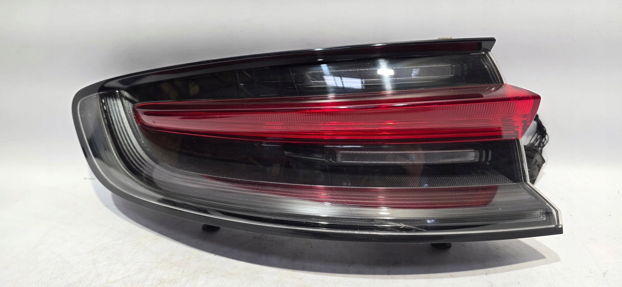 light left rear part LED PORSCHE MACAN LIFT 18- original EUROPA 95B945091AJ