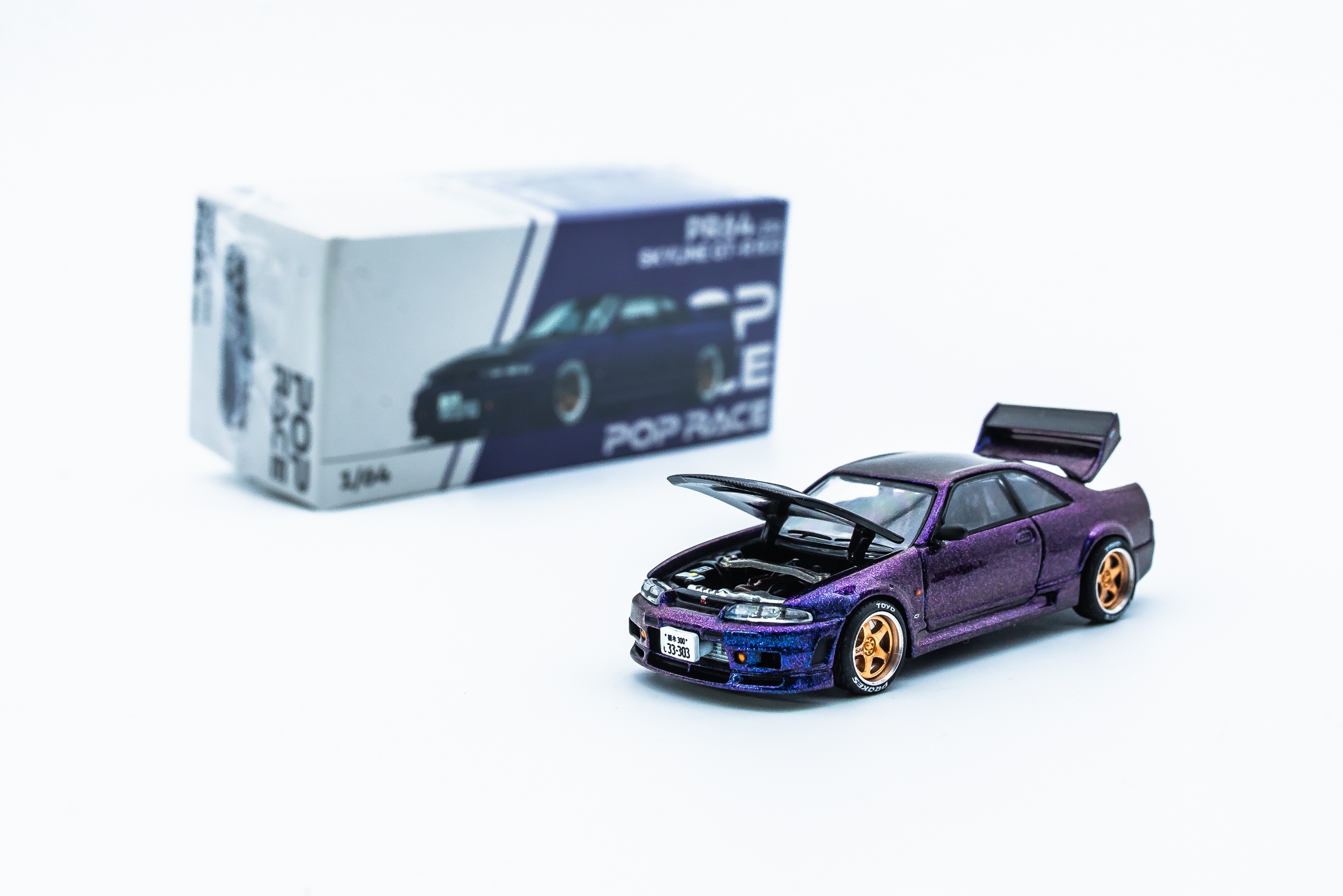 POP Race - Skyline GT-R R33 - Midnight purple - PR64-256 - otwierane elemen