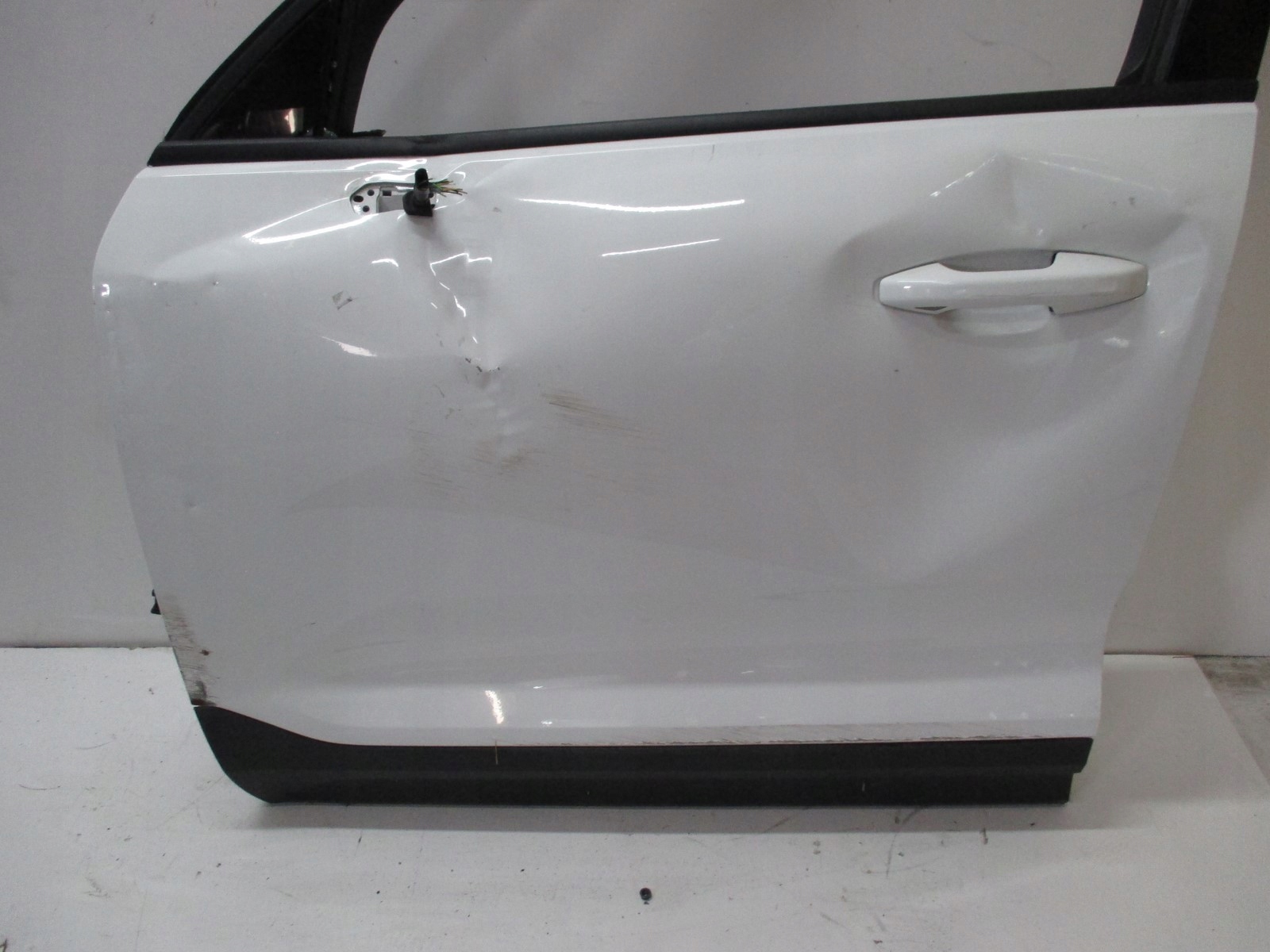 lock door left front VOLVO XC40 XC