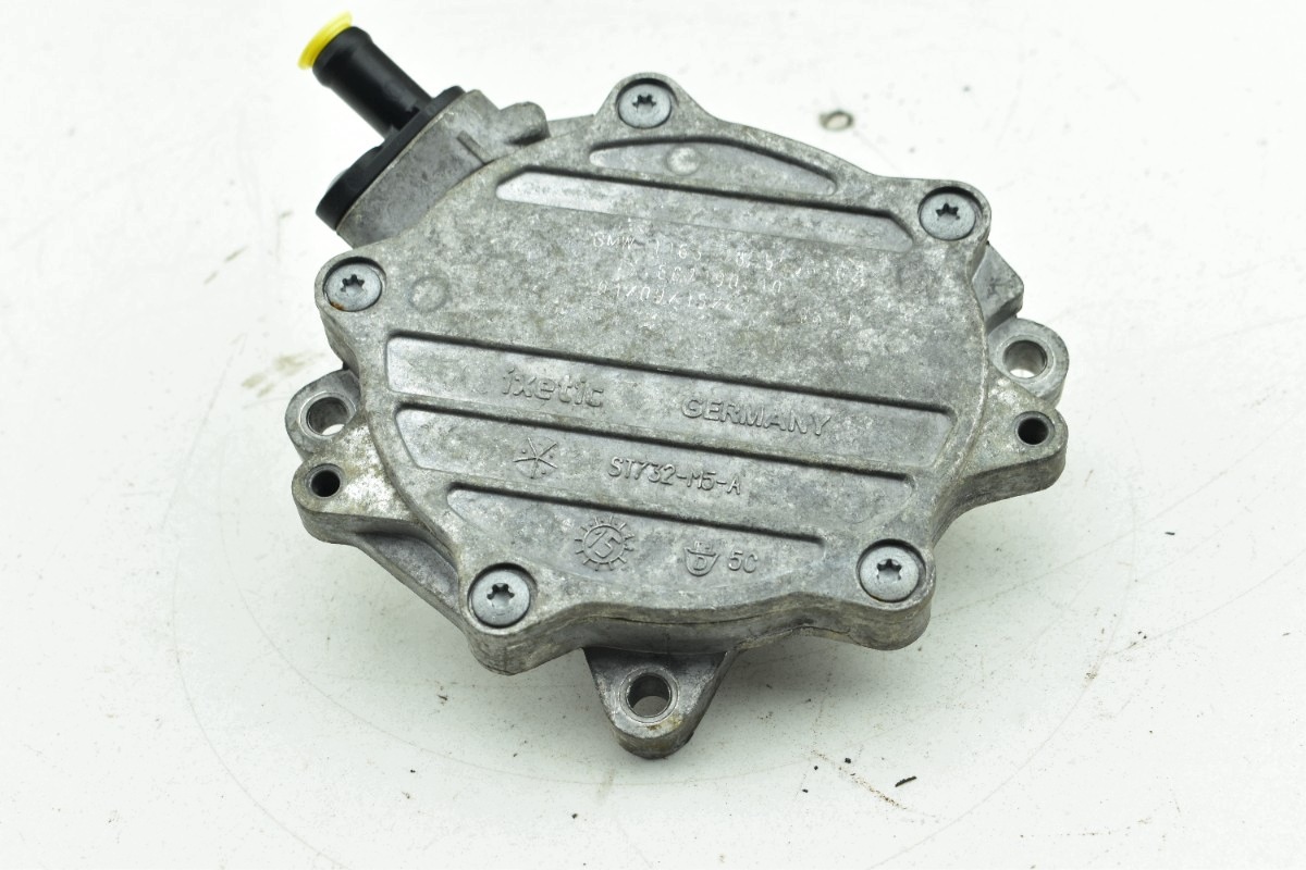 pump Vacum BMW E81 E82 E88 E84 E83 E85 E46 E90 1.6 1.8 2.0 B 7635656-02