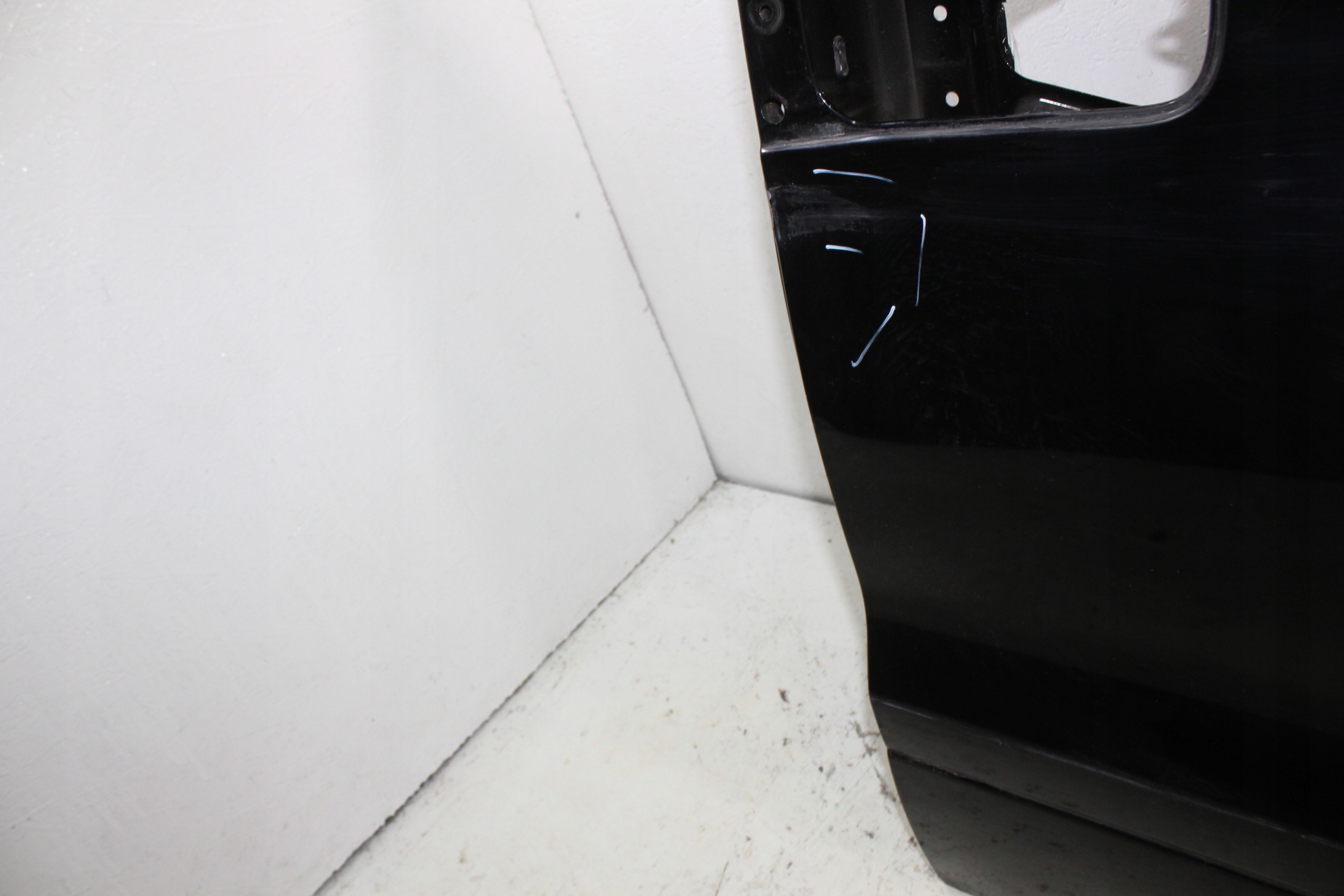 Hyundai H1 door side sliding left rear part