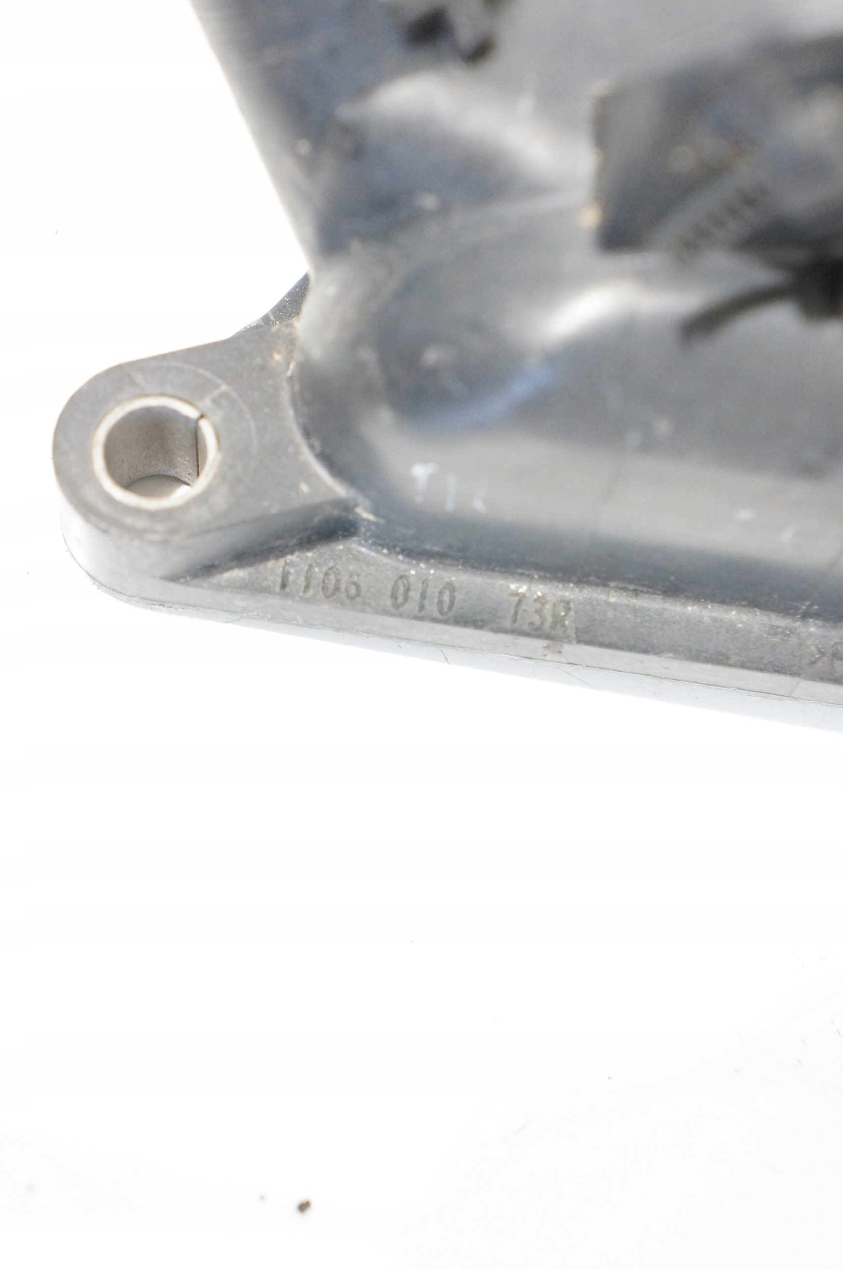 OBUDOWA TERMOSTATU RENAULT CLIO 1,2 TCE 110601073R Typ samochodu Samochody osobowe