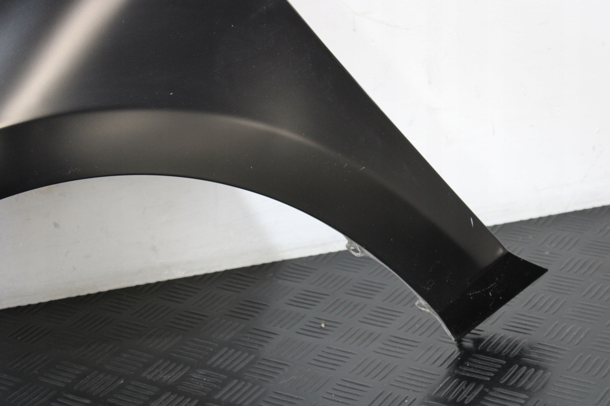 fender left front front replacement FORD FIESTA MK8