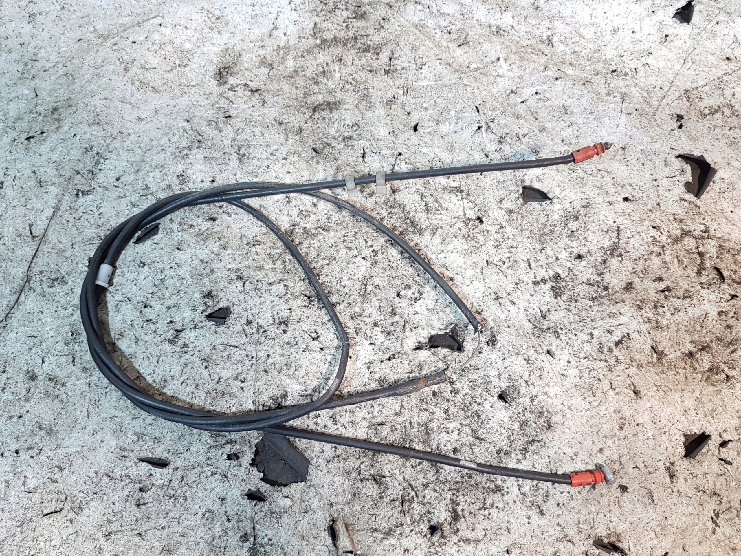 LINKA CIĘGNO KLAPY BAGAŻNIKA MITSUBISHI SPACE STAR