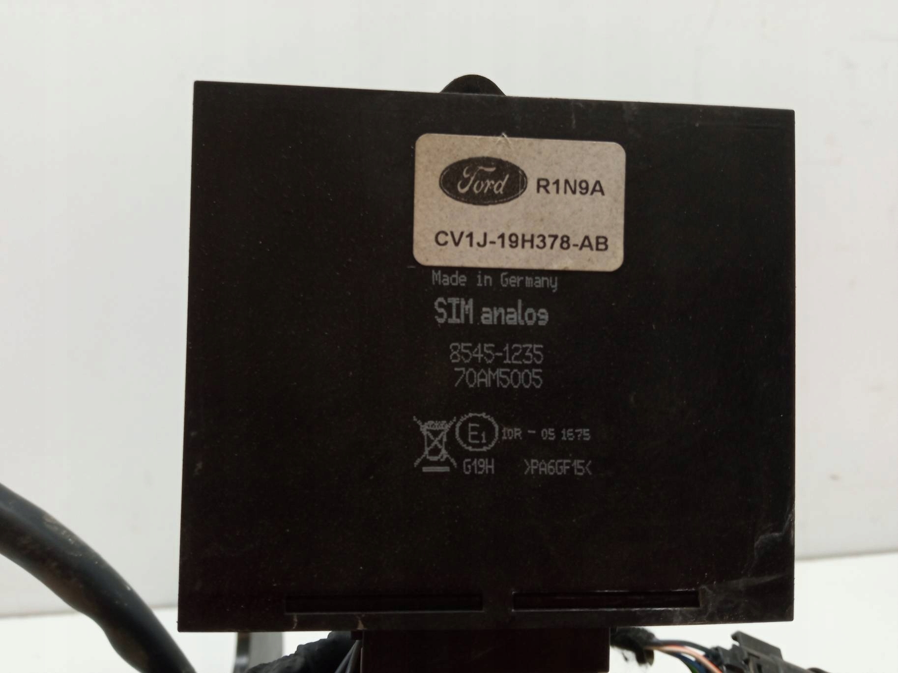 tow FABRYCZNY bundle module Ford Transit Courier and (2014- )