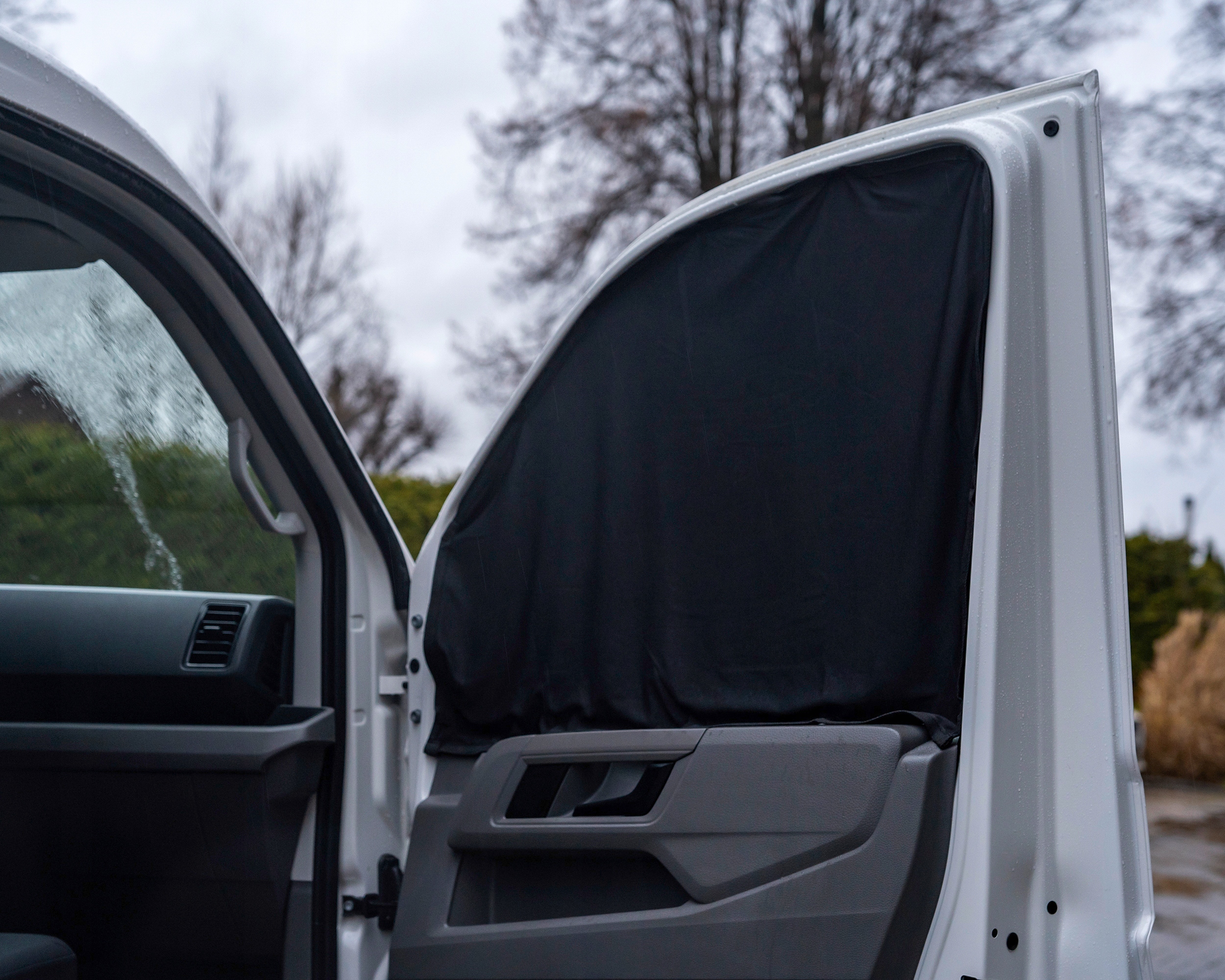 Zasłony zaciemniające przeciwsłoneczne do TOYOTA PROACE 2017- | 3szt. Numer katalogowy producenta 5726240B-CV-9