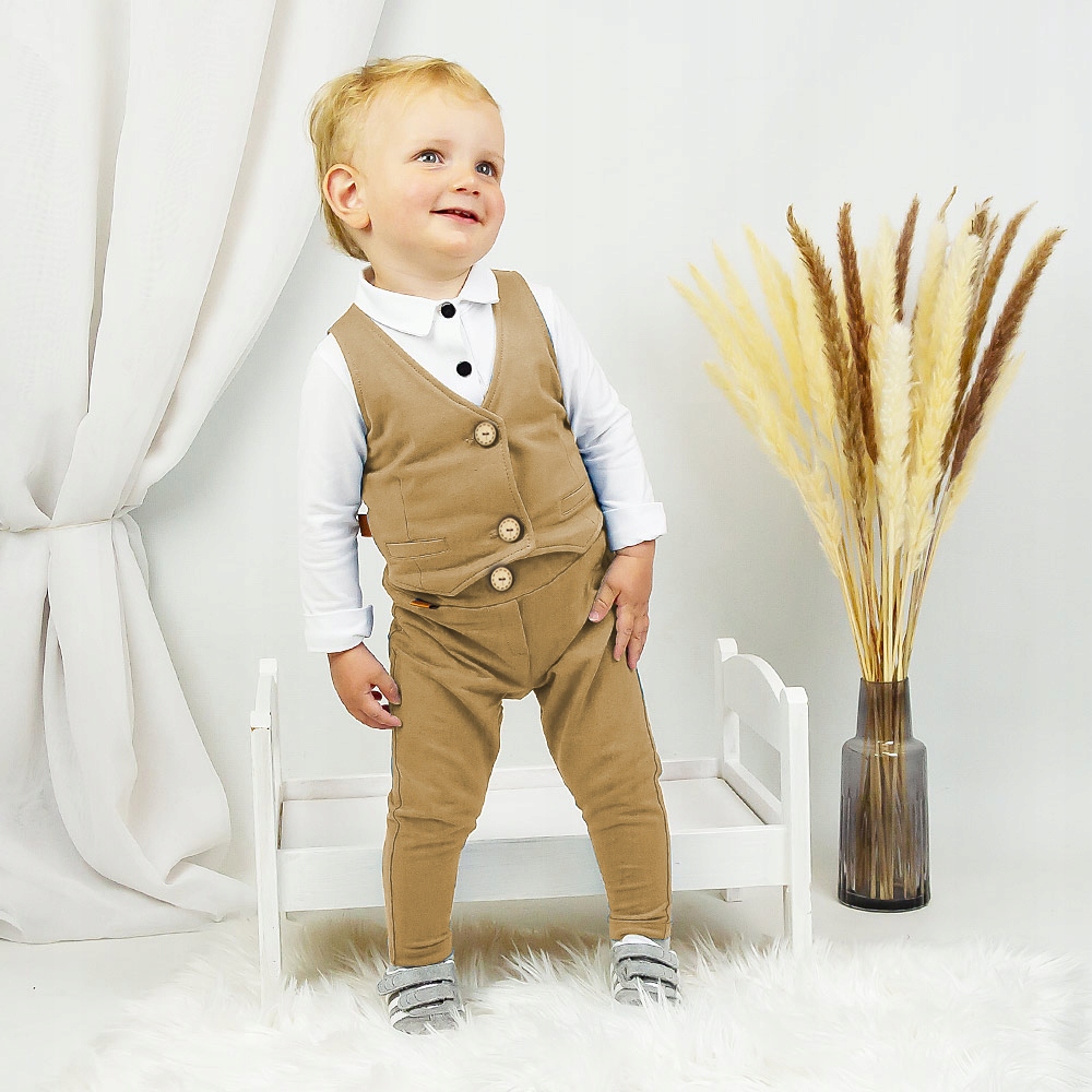 Eleganckie wygodne spodnie NA CHRZEST 62 beżowe Marka Inna marka