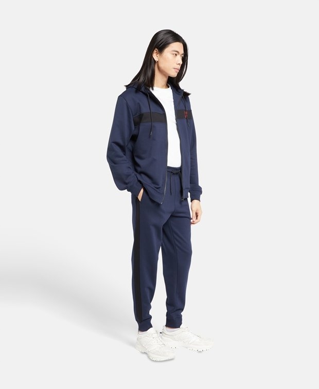 Komplet dresowy męski HUGO BOSS r. M granatowy sportowy bluza + spodnie Waga produktu z opakowaniem jednostkowym 0.5 kg