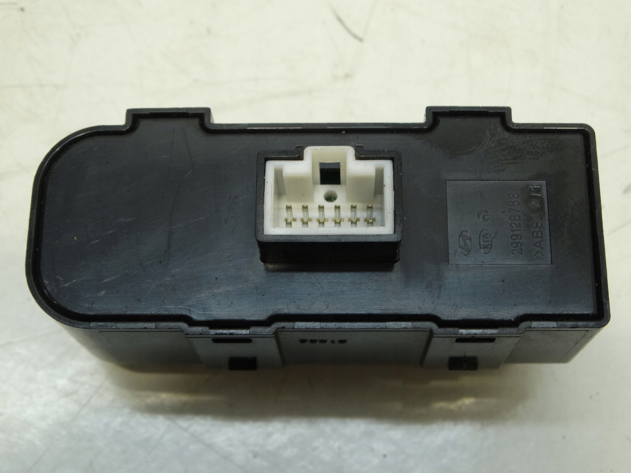 PANEL light switch of warning lights KIA CARENS IV 13-19R. 299128768
