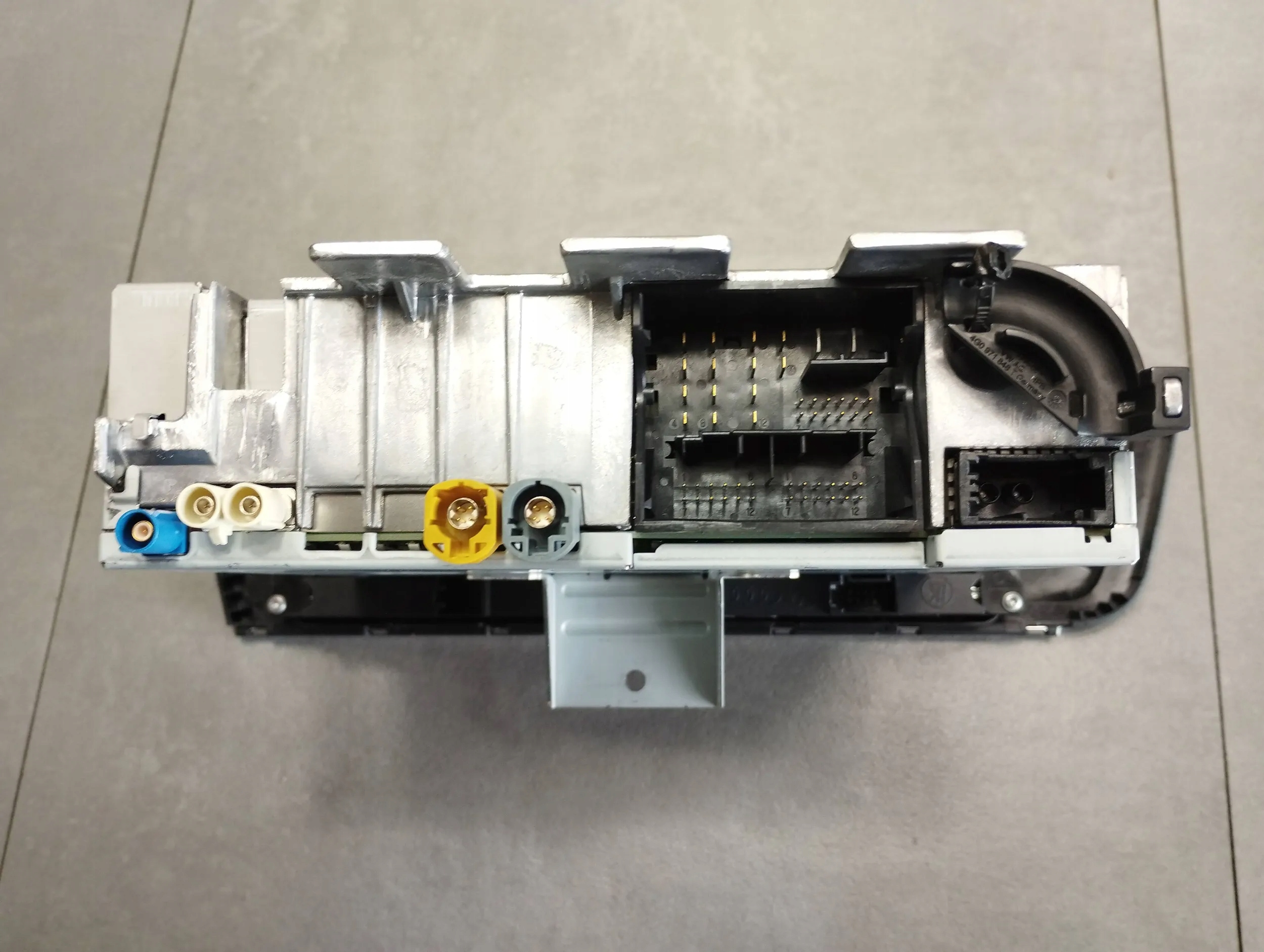 AUDI A6 C7 player MMI navigation 4G1035051