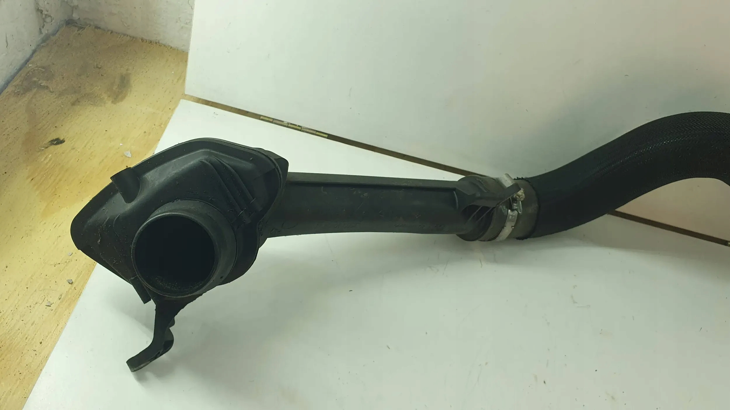 Renault Fluence 1.5 DCI Schlauch luft intercooler turbo dolot