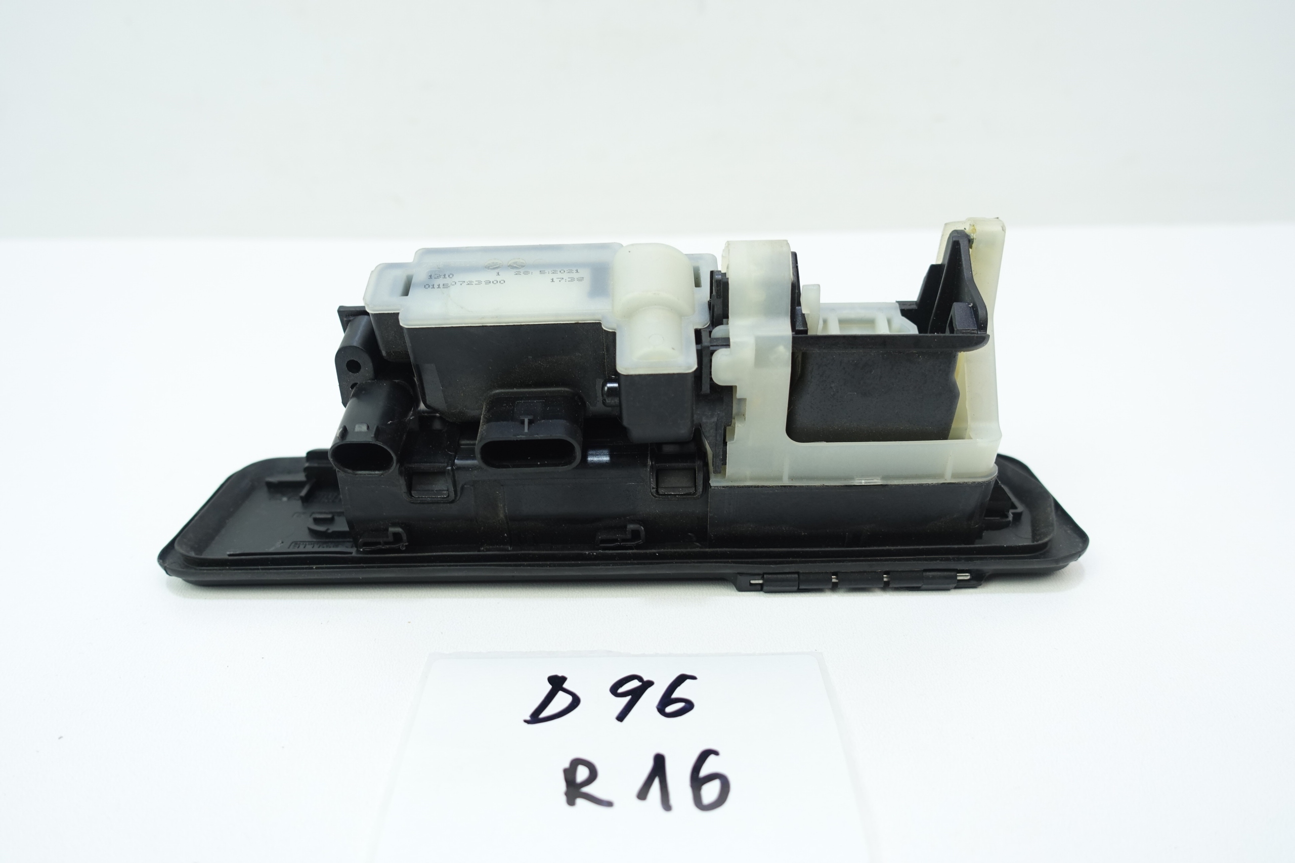 KAMERA MIKROSTYK bonnet boot MERCEDES W247