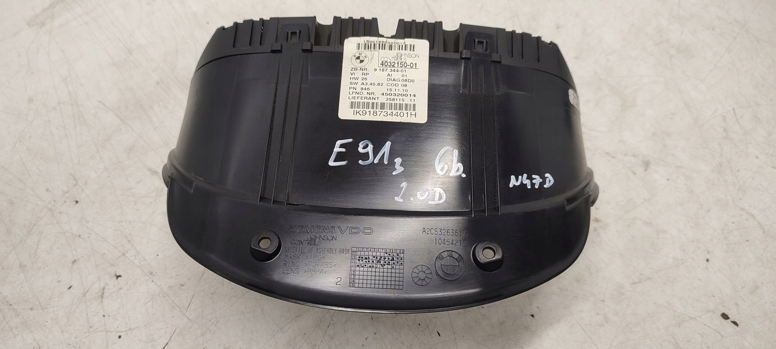 Instruments tachymètre compte tours BMW E90 E91 LIFT 2,0D