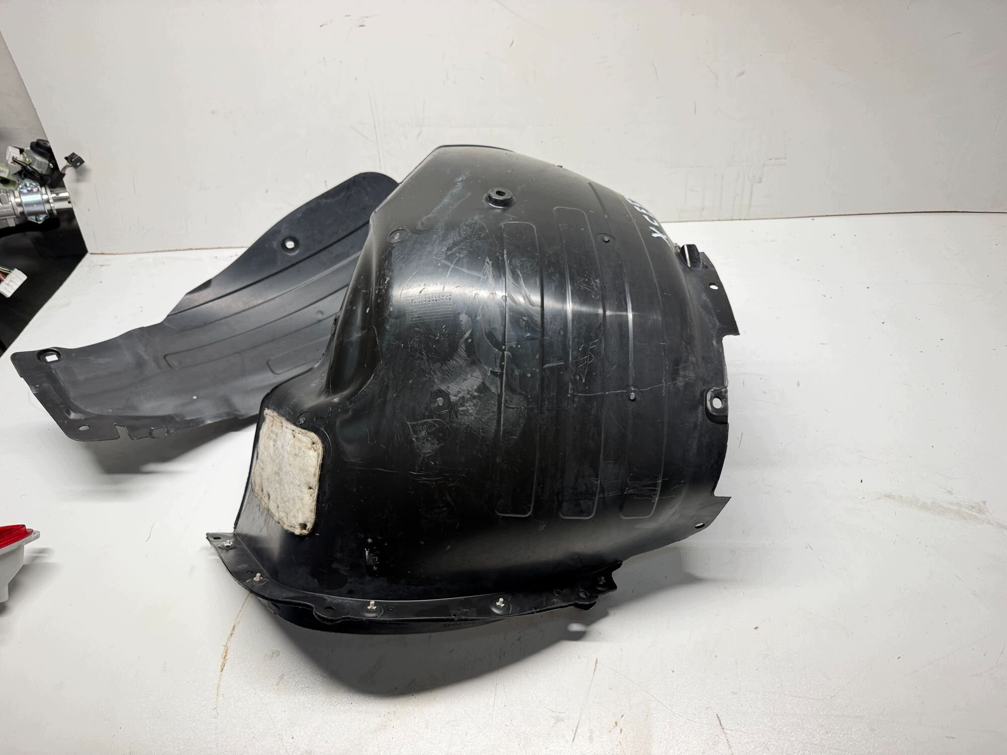 mudguard left front KIA XCEED X-CEED 86813-J7CA0