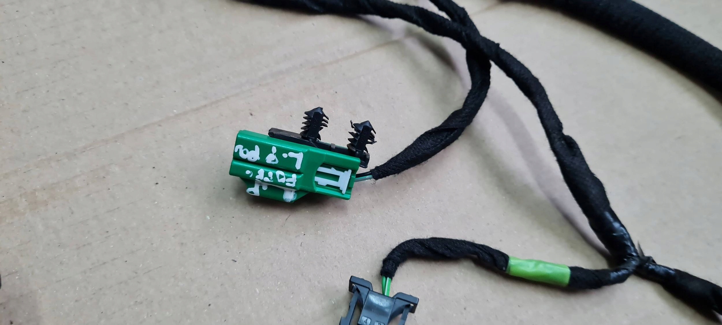 Chrysler Pacifica 2022 bundle WTYCZKI wiring seat left left front