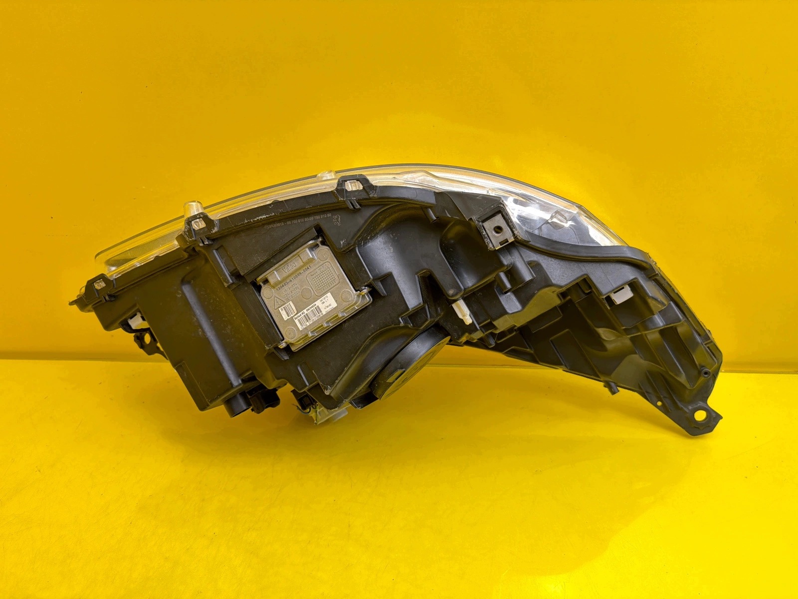 light left front Peugeot 508 2010-2014 Xenon Led 9676591480