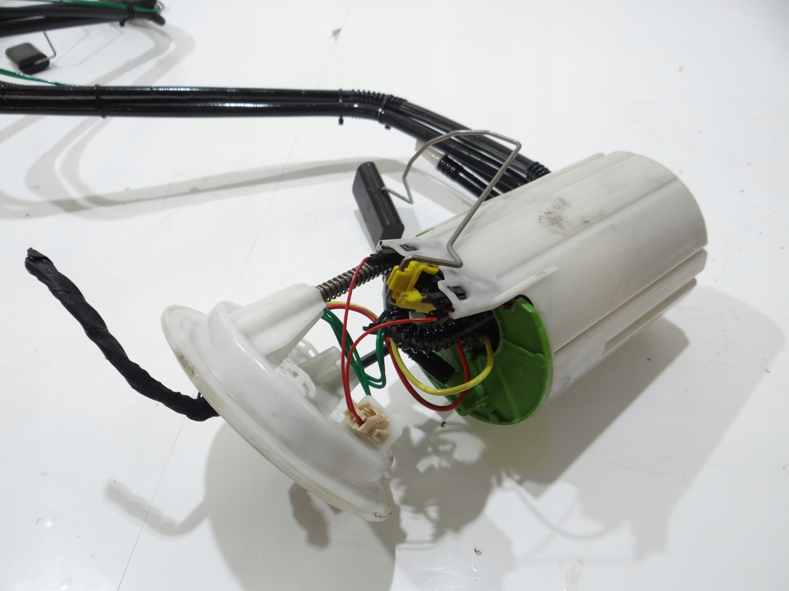 BMW 5 E60 LIFT feed pump N47 2.0D 7187933