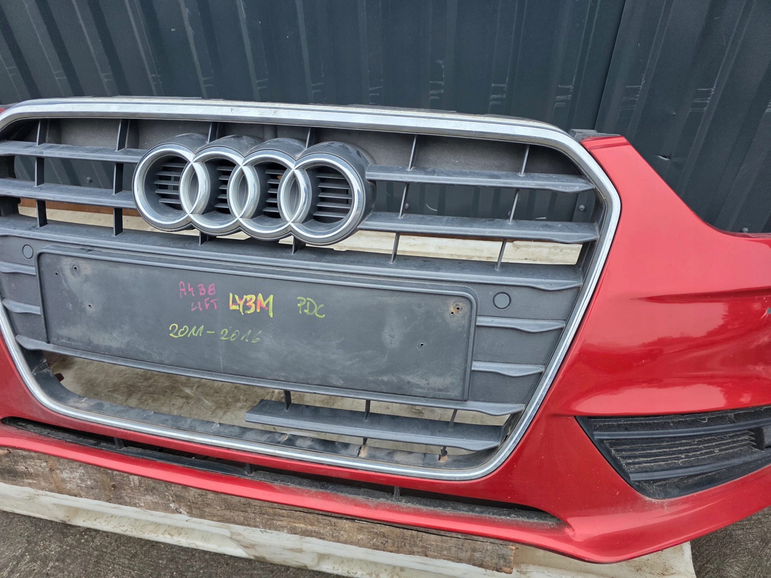 bumper front complete AUDI A4 B8 LIFT 2011-2016 LY3M PDC original !!!